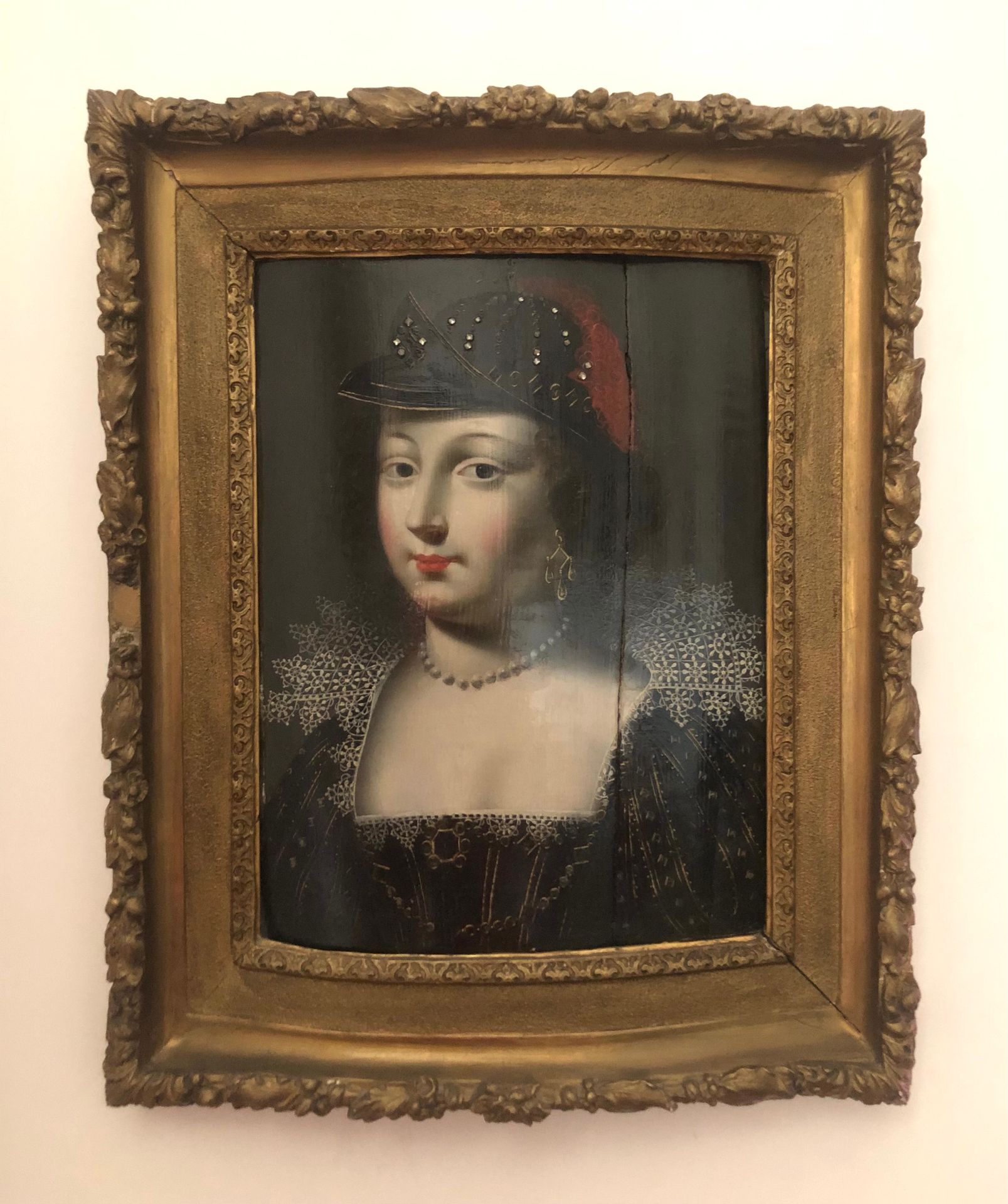 Null 
归属Jean DUCAYER（17世纪）。优质女人，板面油画，尺寸：34 x 26 cm。(裂缝)