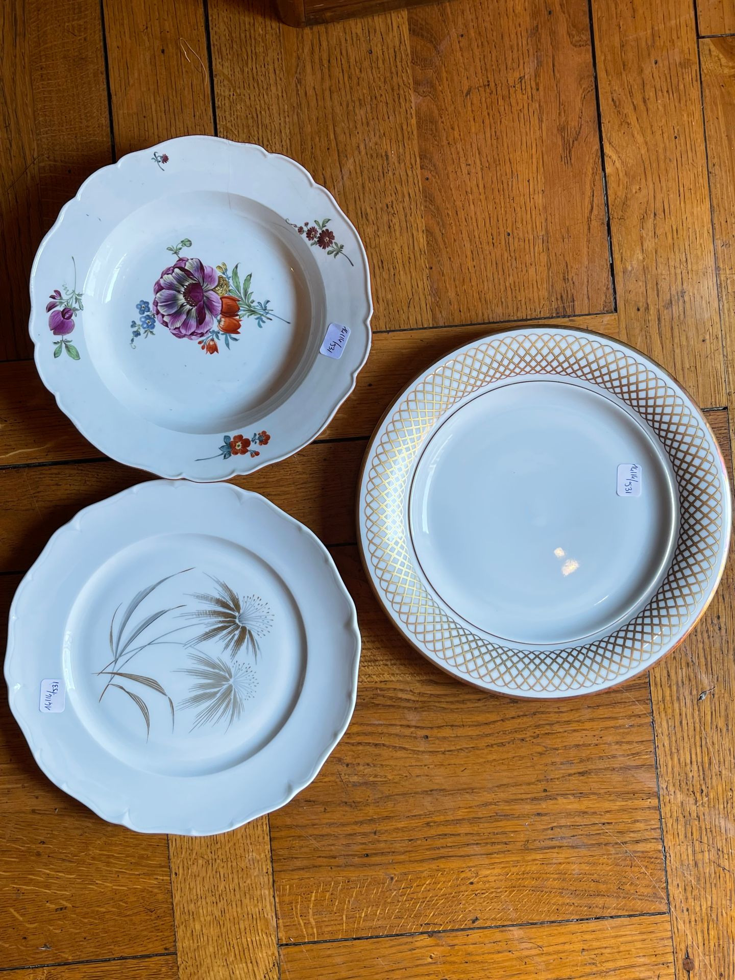 Null Lot including three parts of table services: suite of plates in Bernardaud &hellip;