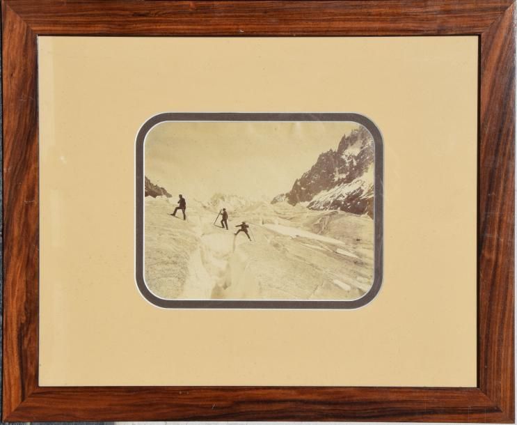 Null ANONYME vers 1860, sur le glacier, tirage albumine. 20 x 26 cm.