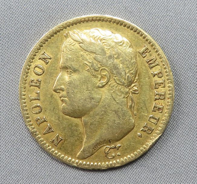 Null Napoléon Ier (1804-1814). 40 FRANCS OR à 900°/00. Paris. 1811. Tête laurée.&hellip;
