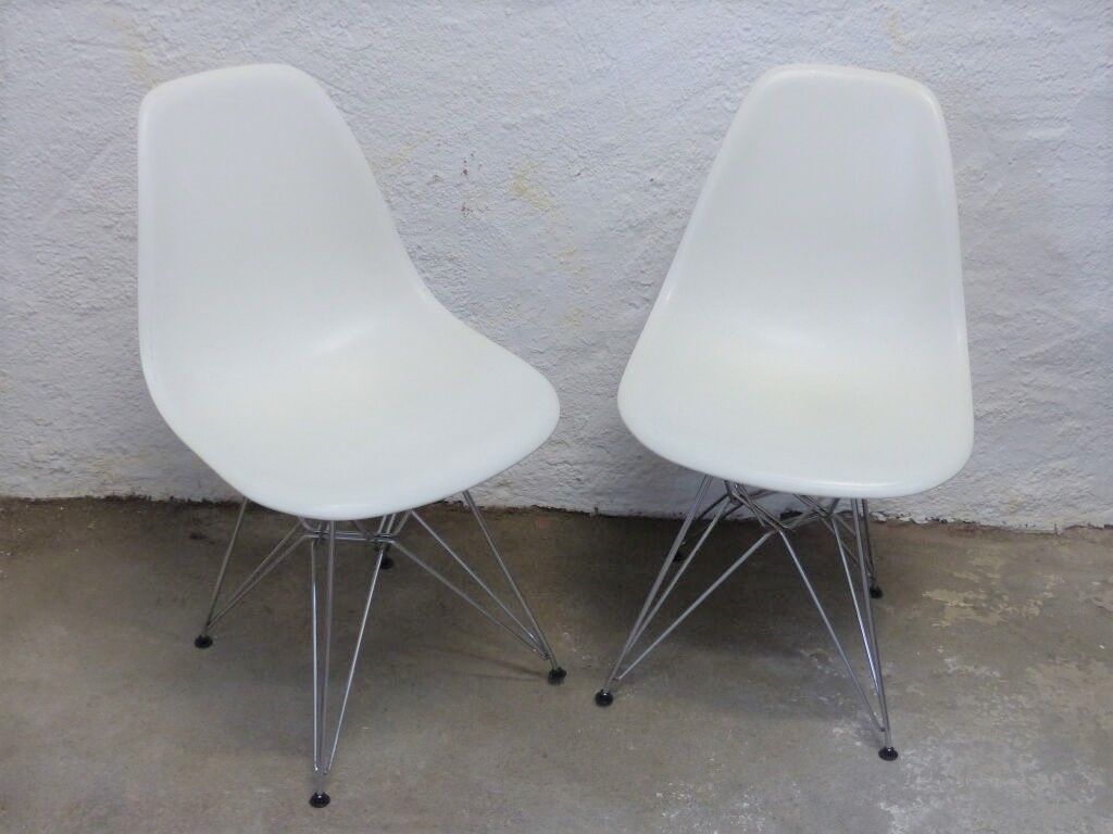 Null Charles (1907-1978) Ray EAMES (1912-1988)

Paire de chaises DSR pied Eiffel&hellip;