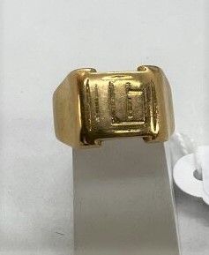 Null Man's gold signet ring

Weight: 5,3 g - TDD : 55