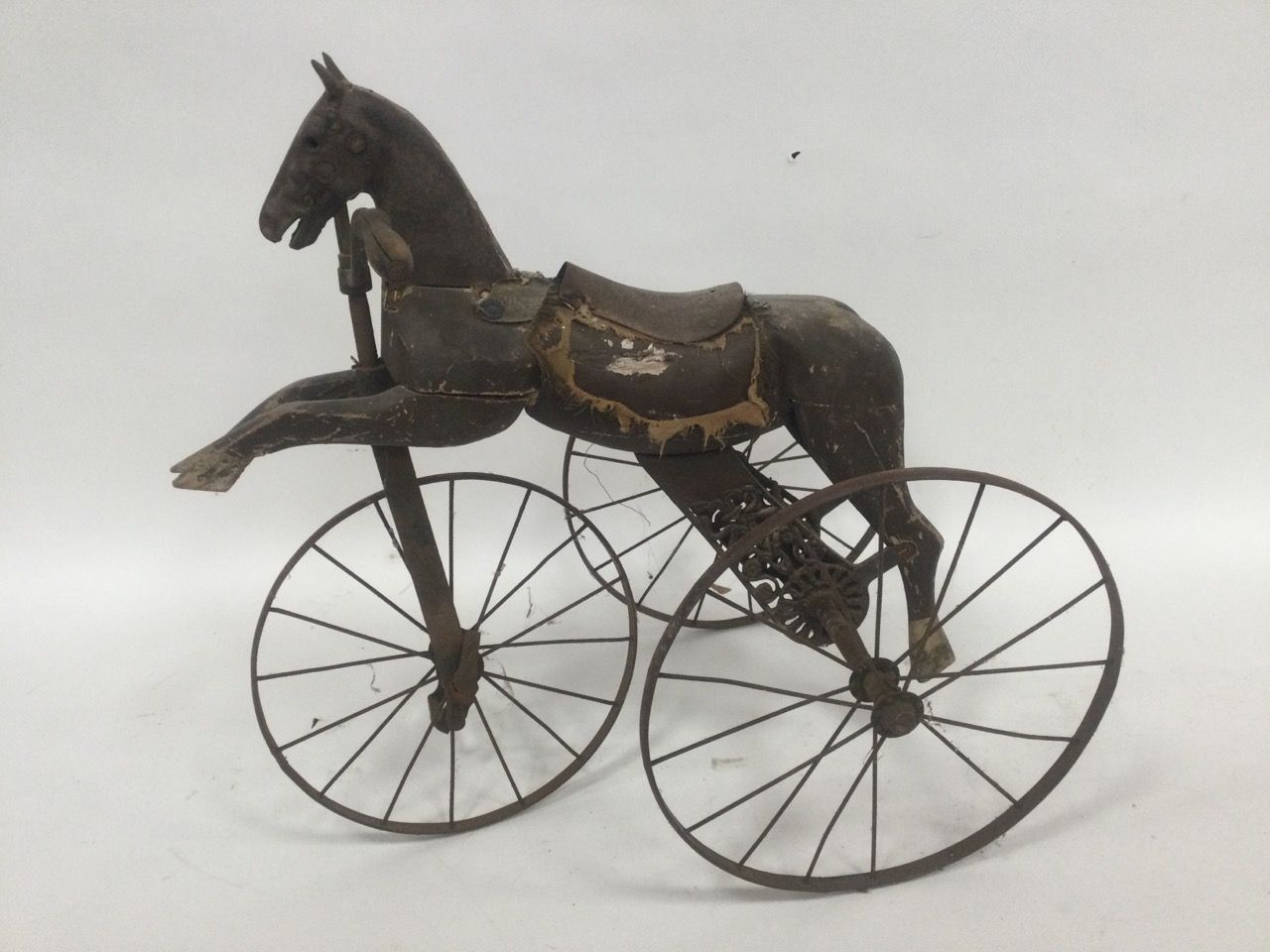 Null Cheval à roue en bois, sur roue à pédale , début XXe