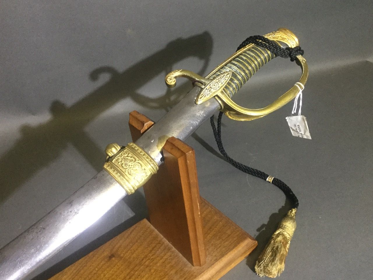 Null Light cavalry officer's saber, mod.An IX. Handle sheathed in shagreen and d&hellip;