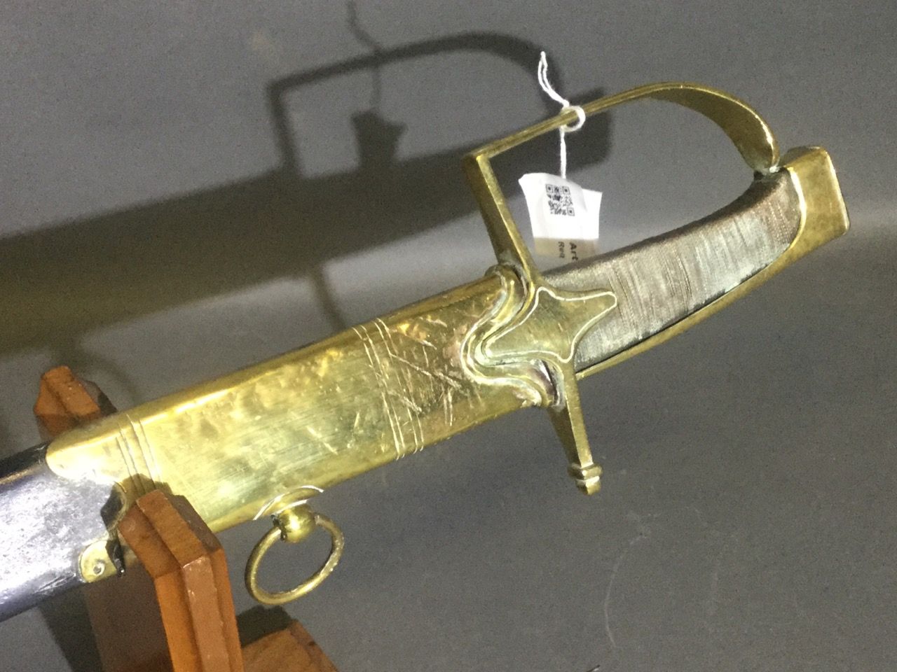 Null Sabre de Hussard modèle 1786; Poignée en bois recouverte d'un filigrane de &hellip;
