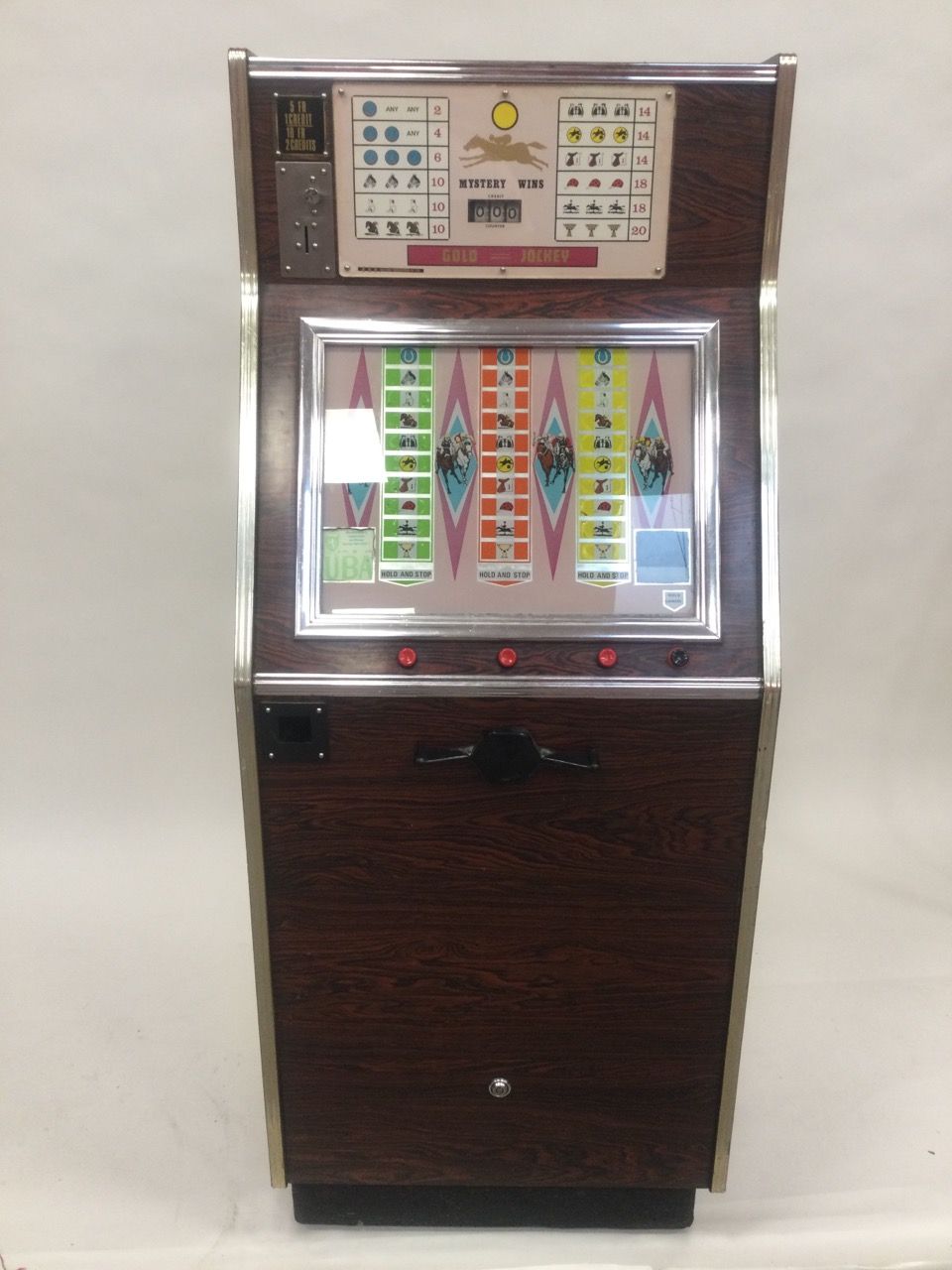 Null MYSTERY WINS GOLD JOCKEY 1973 Spielautomat Abmessung: h 155 b 62
