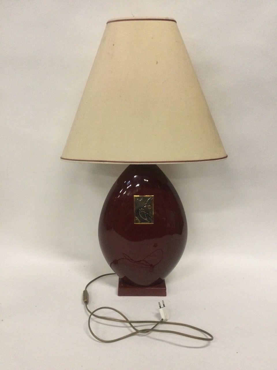 Null Louis DRIMMER, Lampe aus Steingut in ovaler Form, H. (mit Lampenschirm): 78&hellip;