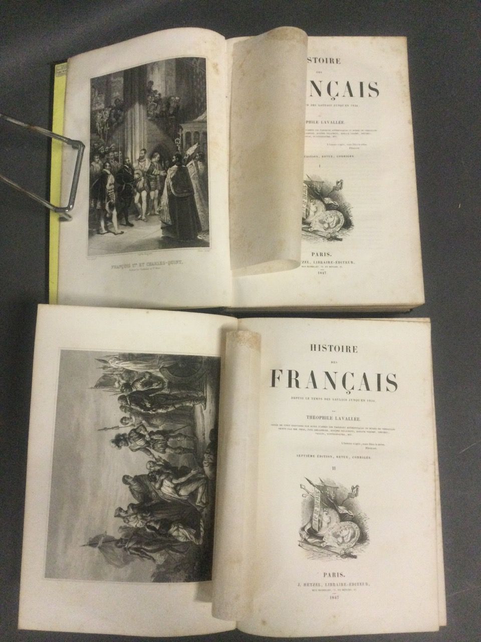 Null Théophile LAVALLEE, Histoire des Français, 2 Vol. In-8, reliure percaline p&hellip;