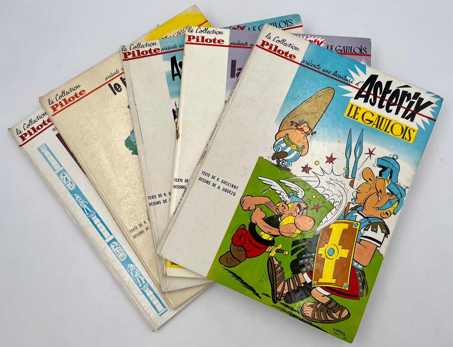 Null Asterix- Set mit 5 Alben: 1c, 2a, 3c (Spuren von Klebstoff an den kürzeren &hellip;