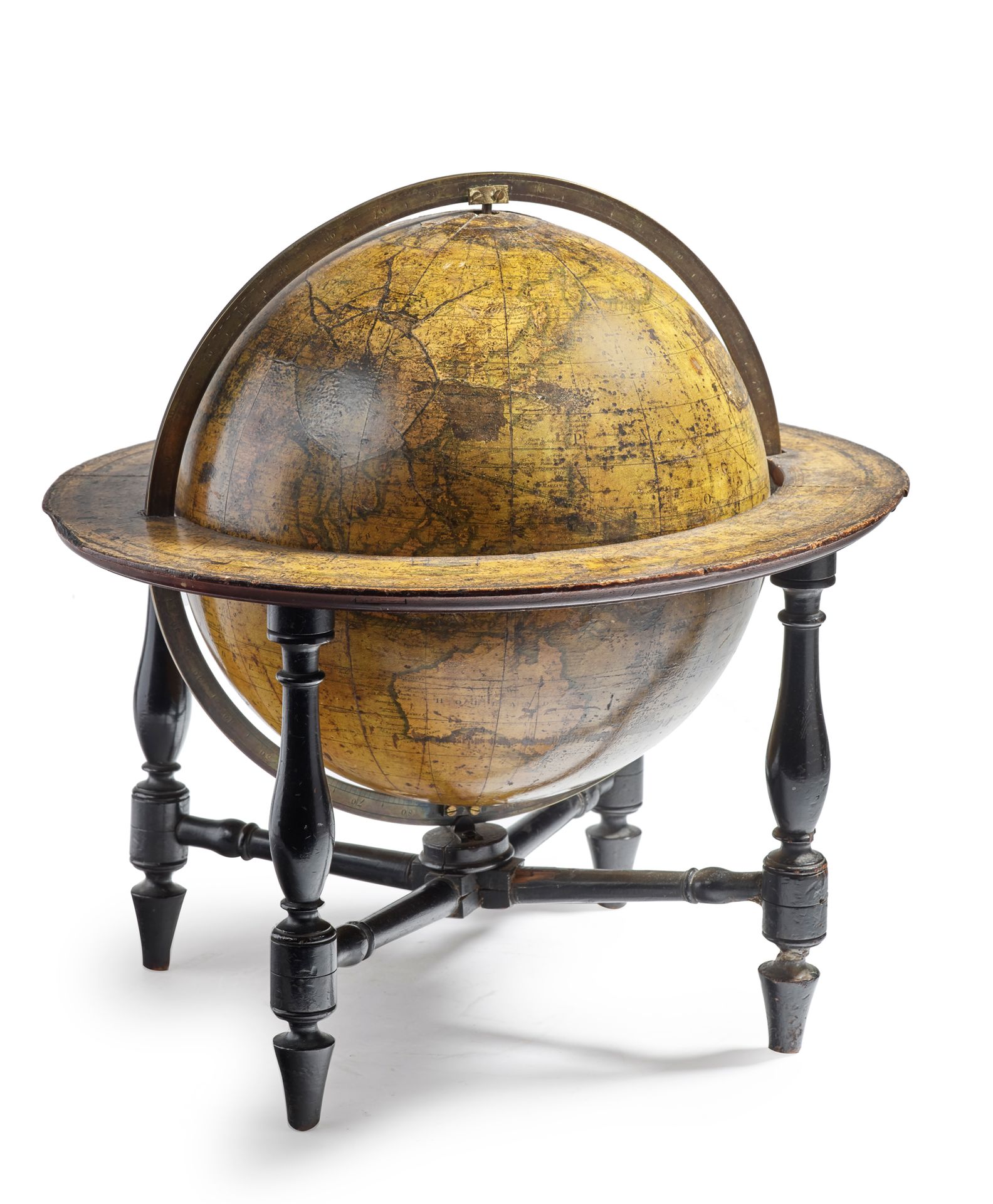 Null Globe terrestre sur quatre pieds en bois noir tourné, méridien en laiton gr&hellip;