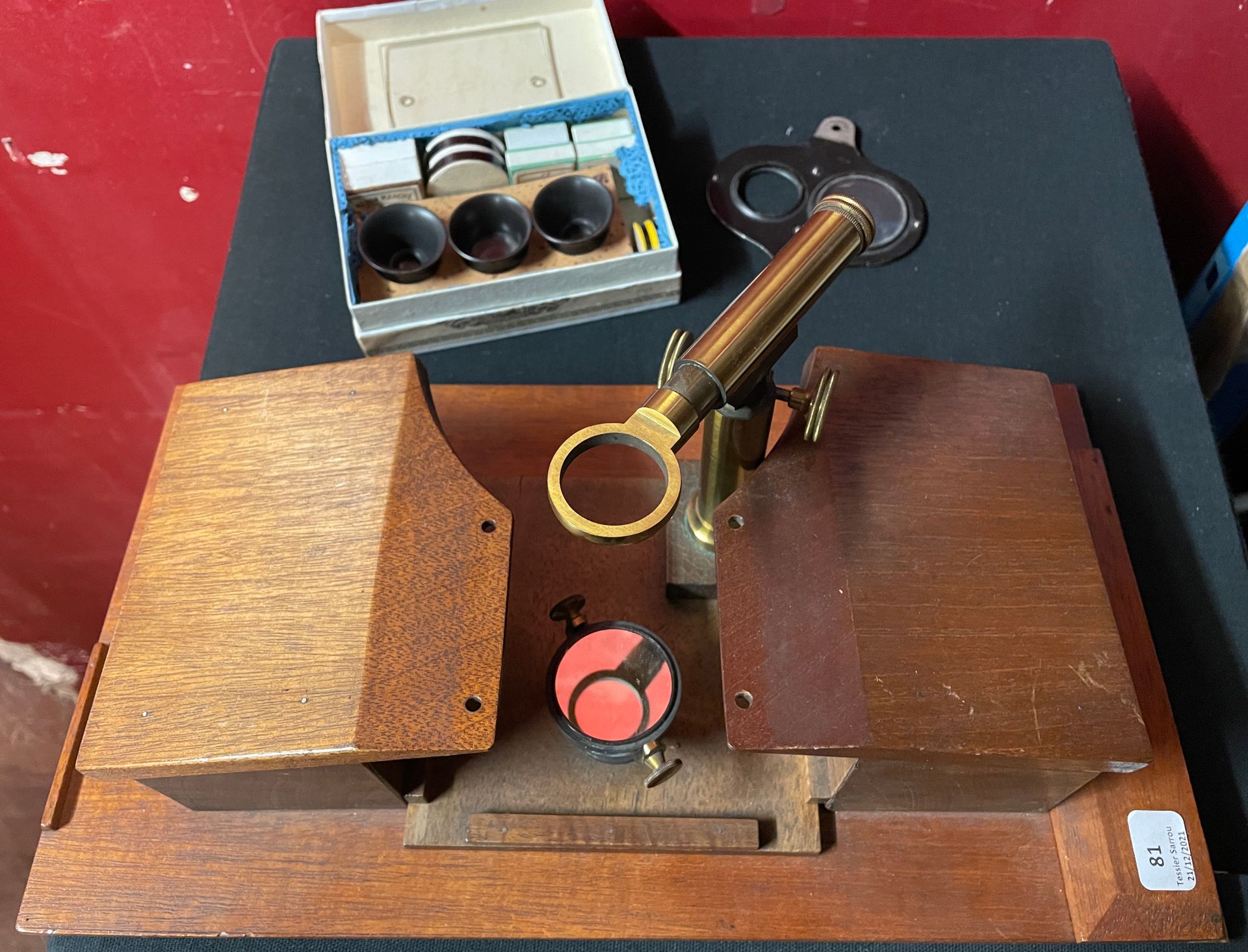 Null Seziermikroskop vom Typ Vérick, das dem Maler Théodore CHAUVEL gehörte (unv&hellip;