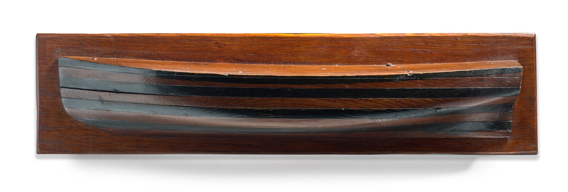 Null 切割机的半身，用钉子的边缘制作
法国，19世纪 高14厘米 长59厘米