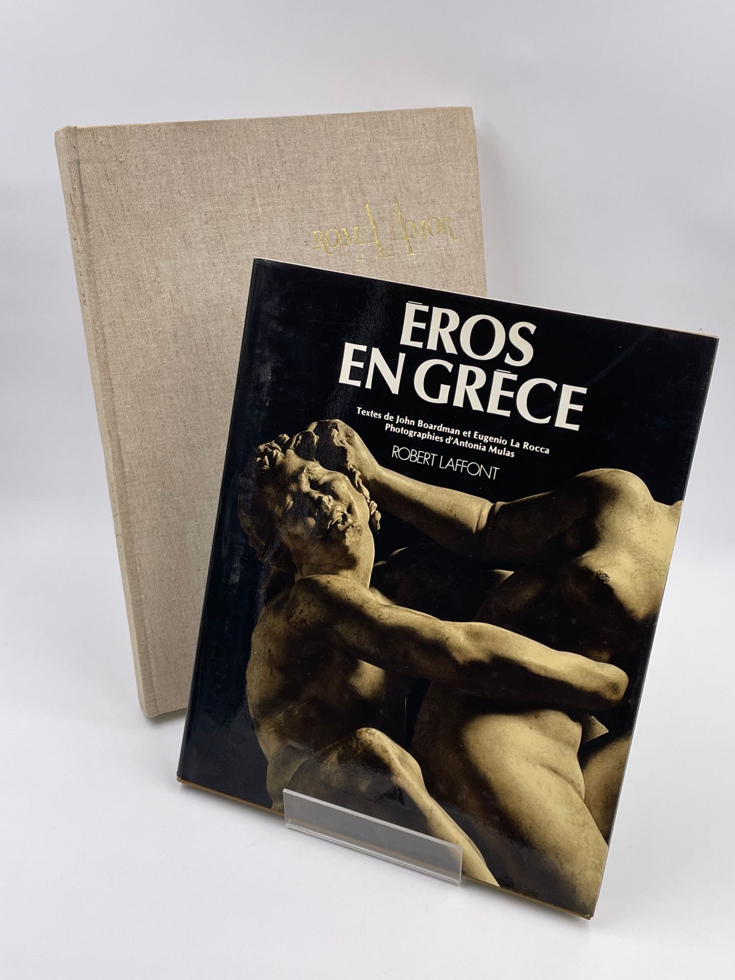 Null 2 Bände : 

- EROS IN GREECE", J. Boardman, Eugenio La Rocca, Phot.Antonia &hellip;