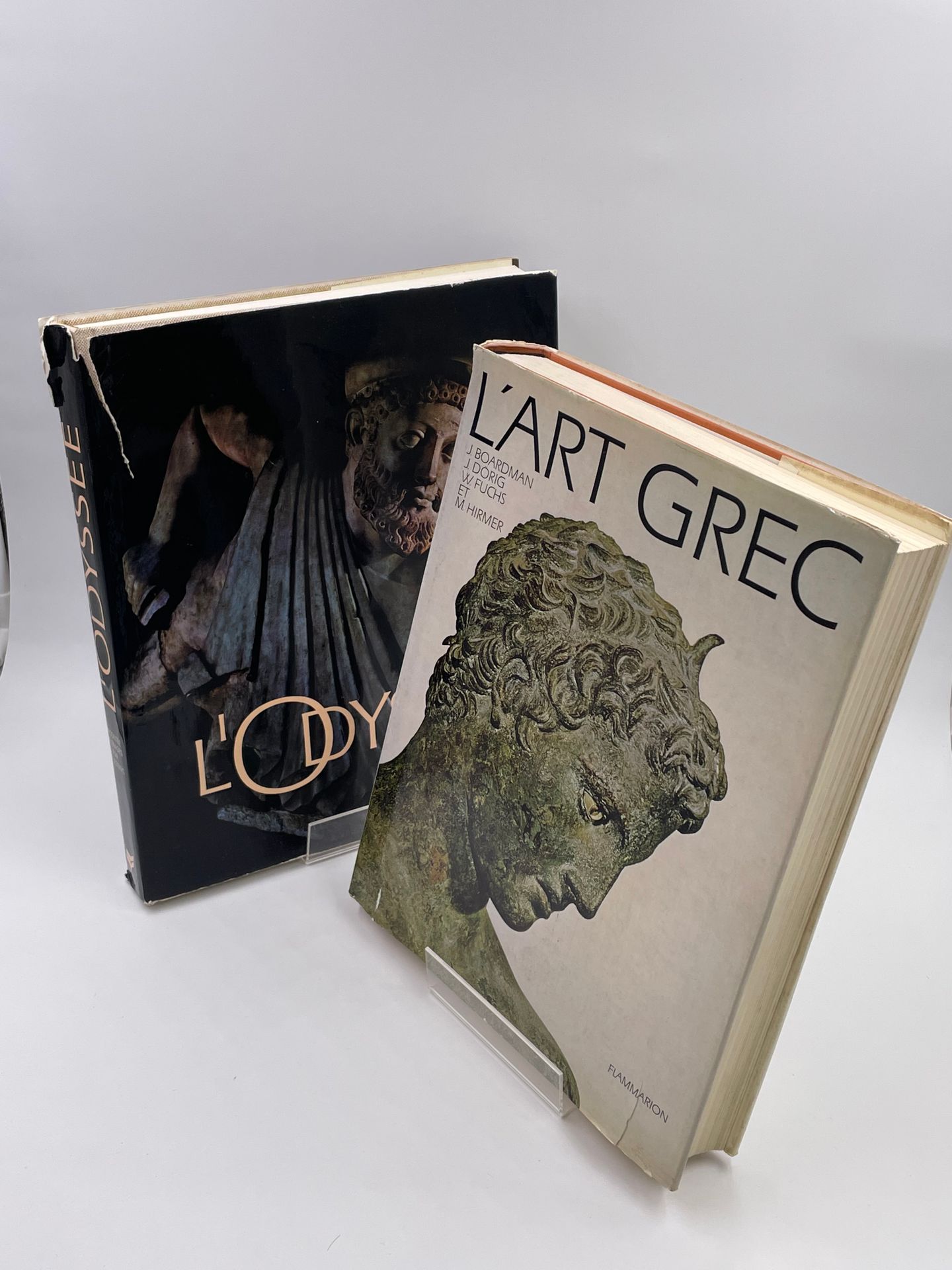 Null 2 Bände : 

- "L'ART GREC" J.Boardman, J.Drig, W Fuchs, M.Hirmer, Edition F&hellip;