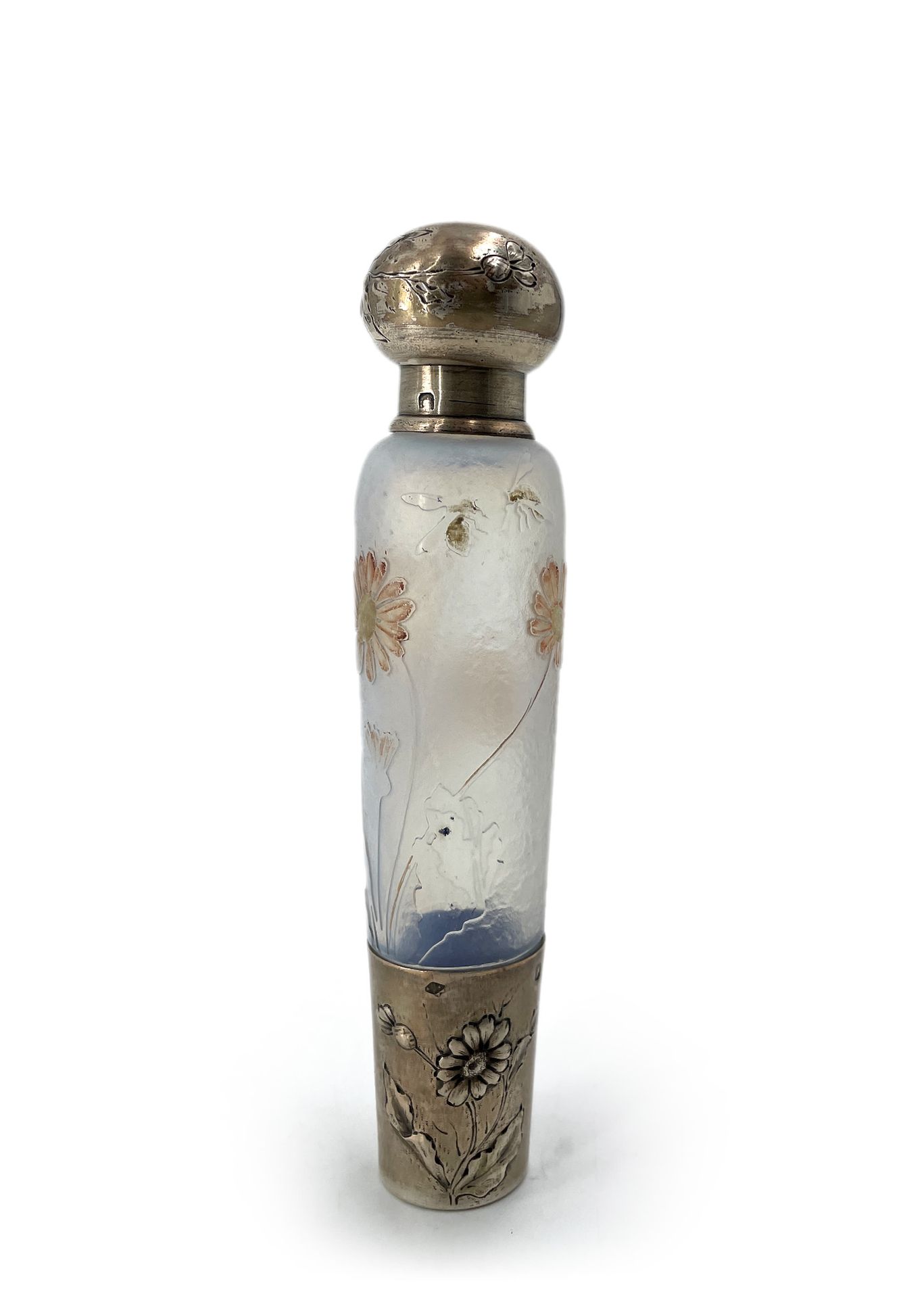 DAUM Nancy Salt bottle with silver frame with floral embossed decoration. Proof &hellip;