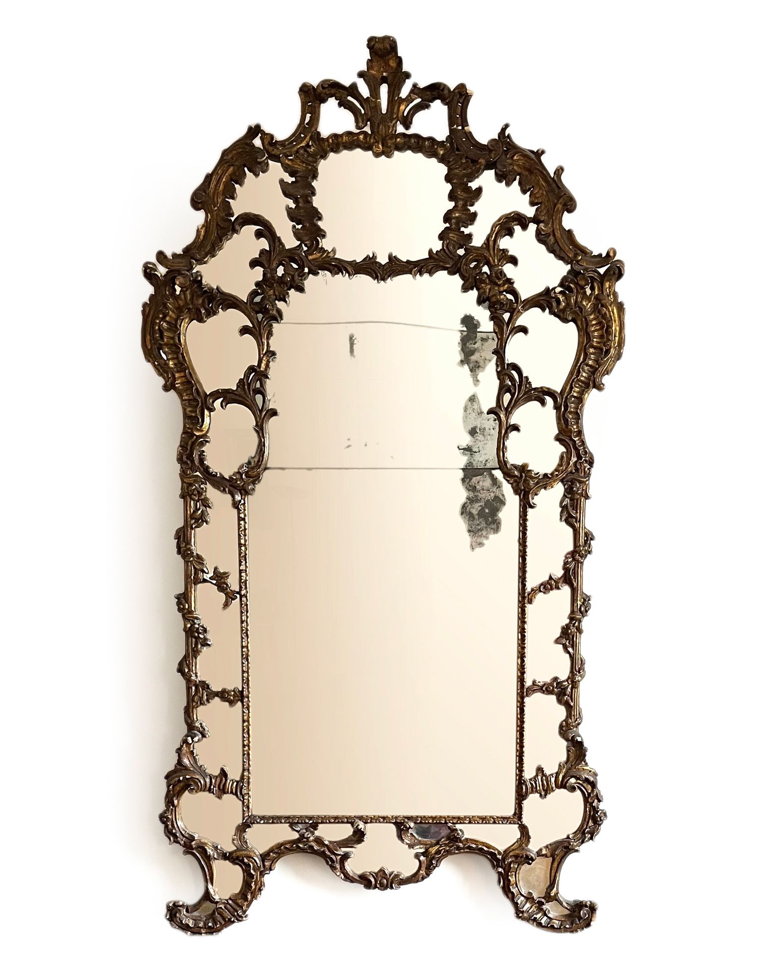 Null 镜子，由古木和镀金灰泥元素制成，有罗盖尔装饰，19世纪 高205厘米，宽106厘米