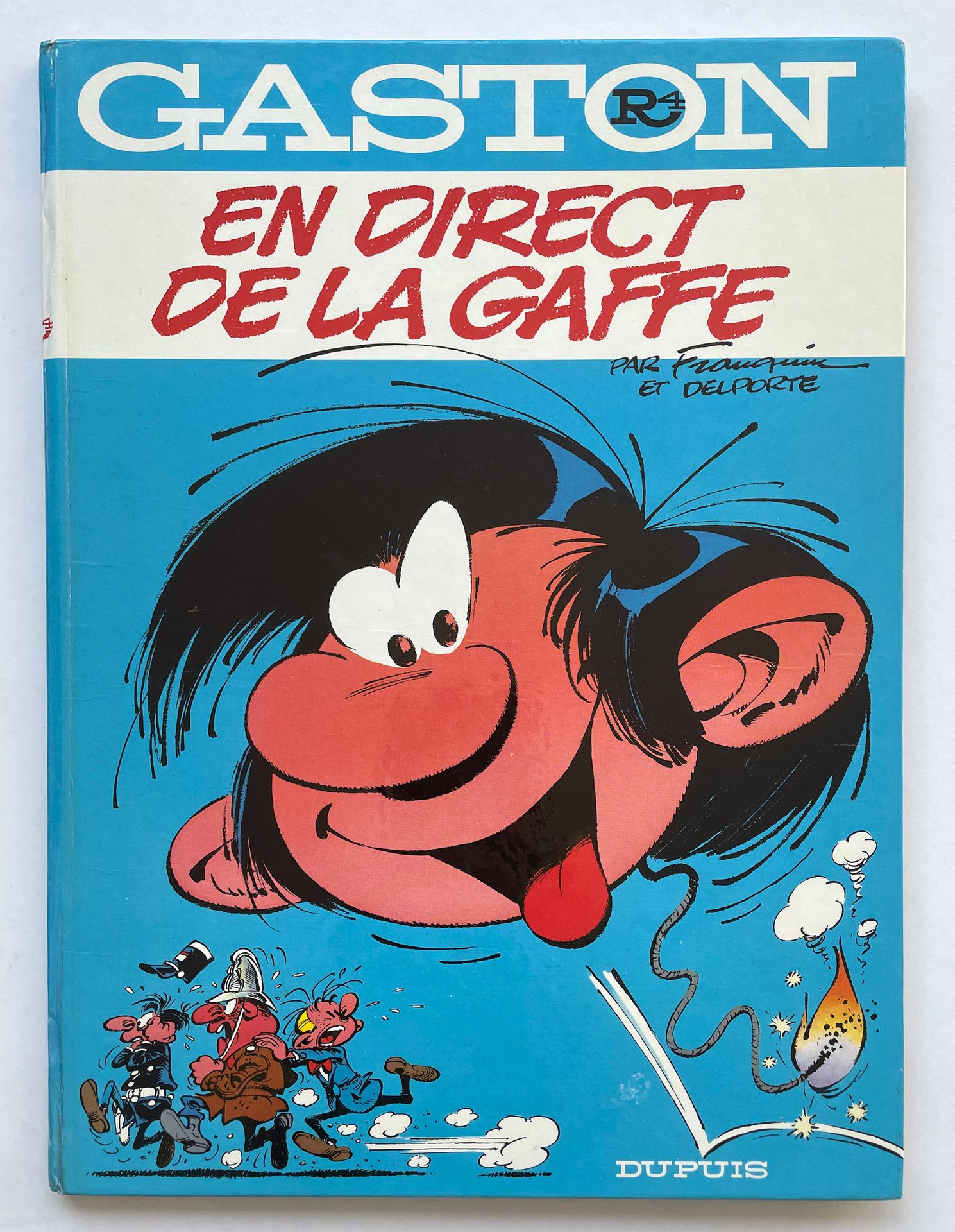 Null Gaston R4 - En direct de Lagaffe : Prima edizione del 1974 con piume di pav&hellip;