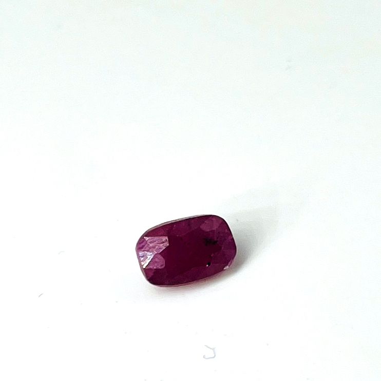 Null Rectangular cushion cut ruby weighing 3.55 cts. With its GTL certificate.