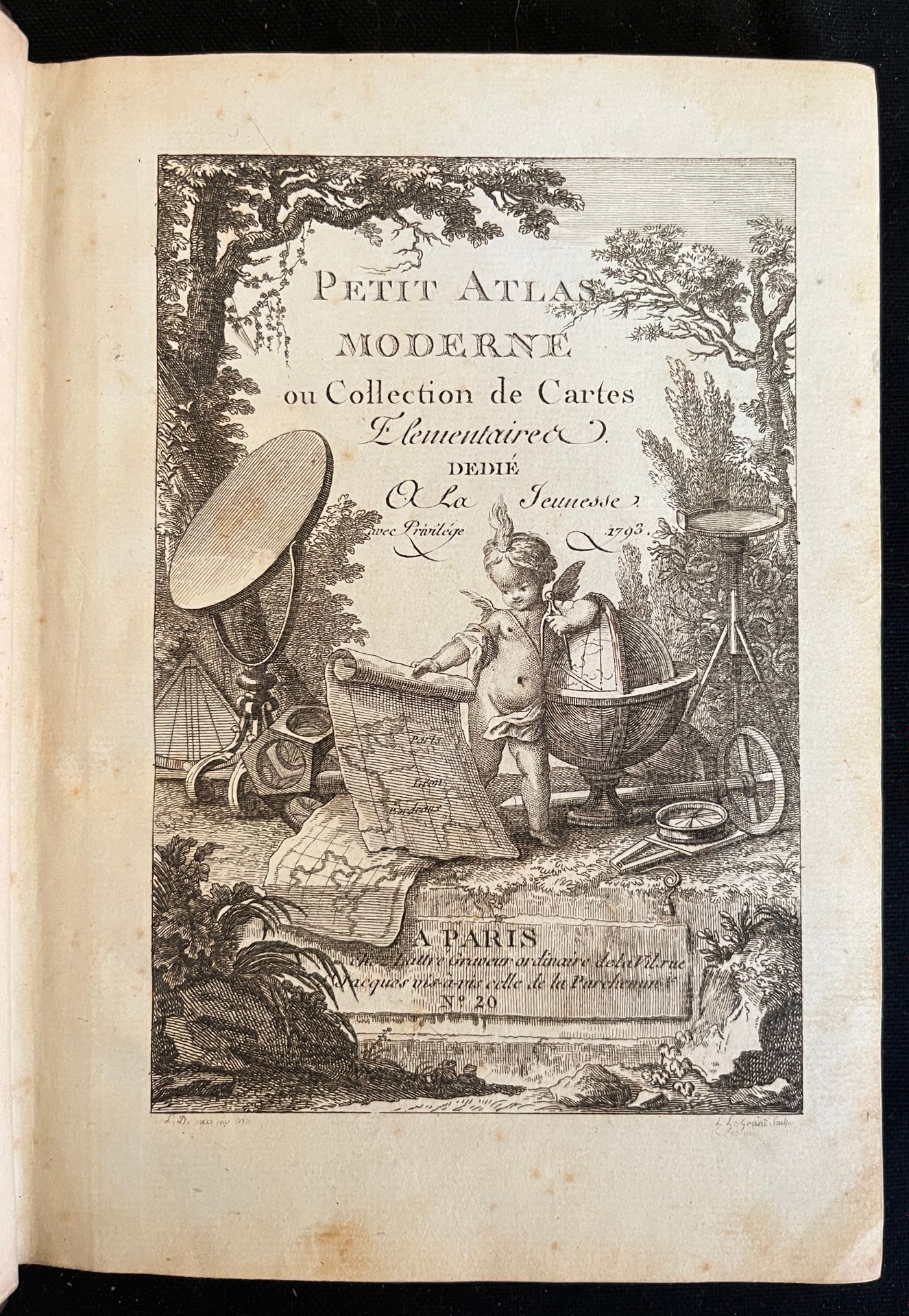 Null [ATLAS]
小型现代地图集或初级地图集。没有作者，巴黎1793年。8开本全小牛皮，光滑的书脊（已损坏，已修复）。