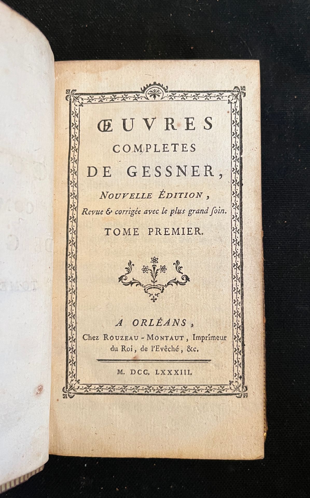 GESSNER 作品。Orléans Rouzeau-Montaut.1783.三卷，12开本，全斑纹小牛皮，书脊带锯齿（书脊磨损）。
