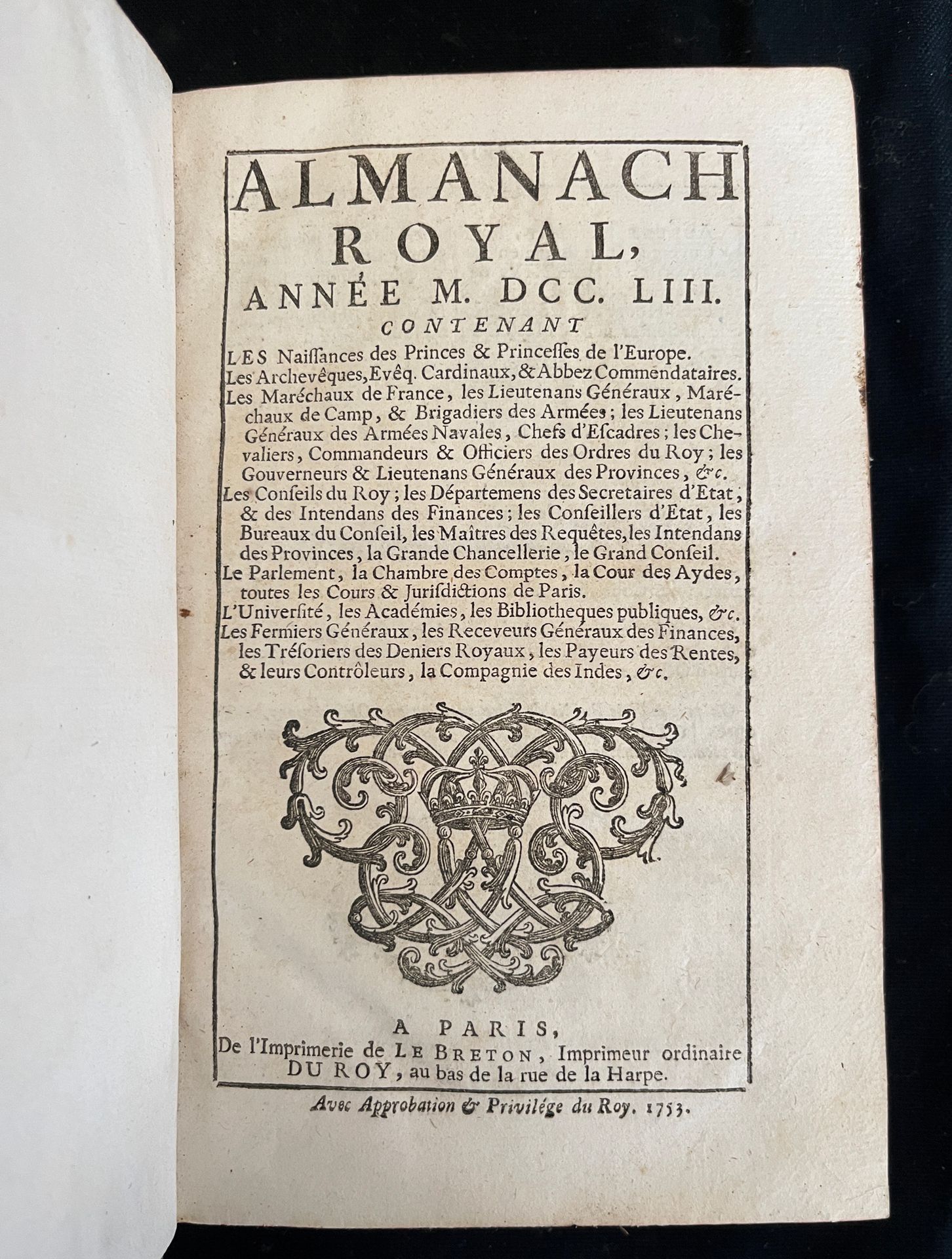 Null [ALMANACH]
Almanach royal pour l'an MDCCLIII. Paris, chez Le Breton rue de &hellip;