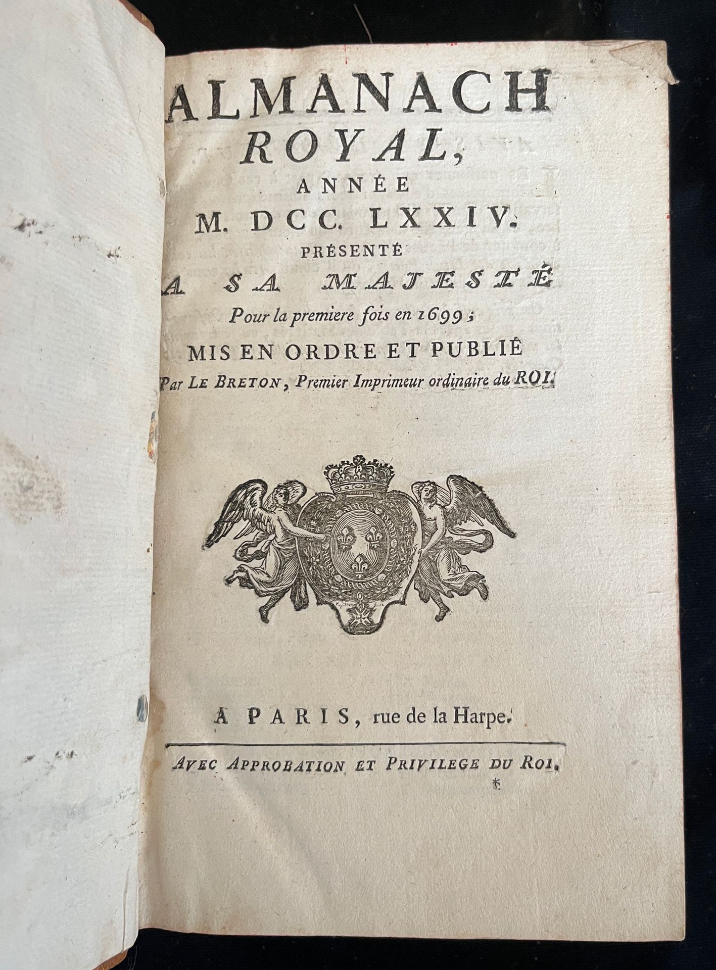 Null [ALMANACH]
Almanach royal pour l'an MDCCLXXIV. Paris, chez Le breton rue de&hellip;