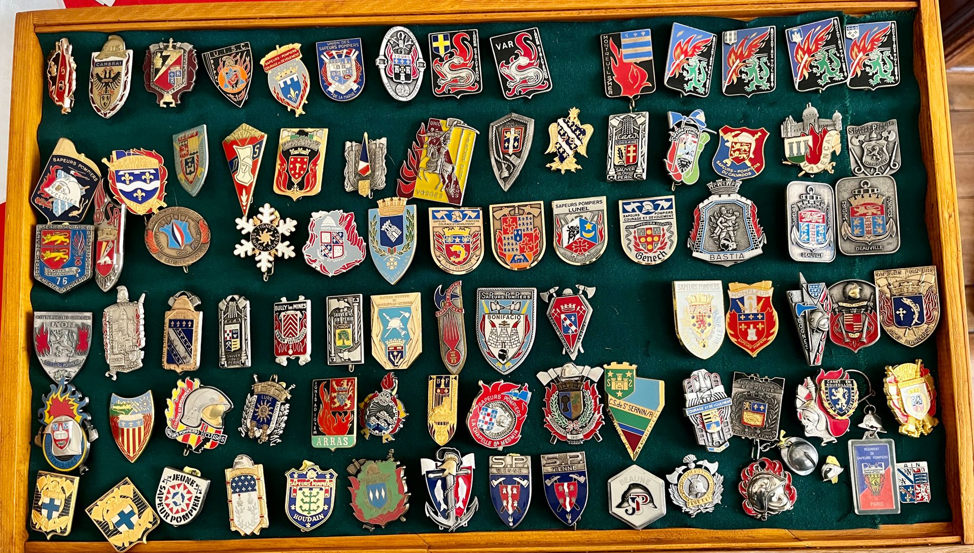 Null 83 firefighter badges