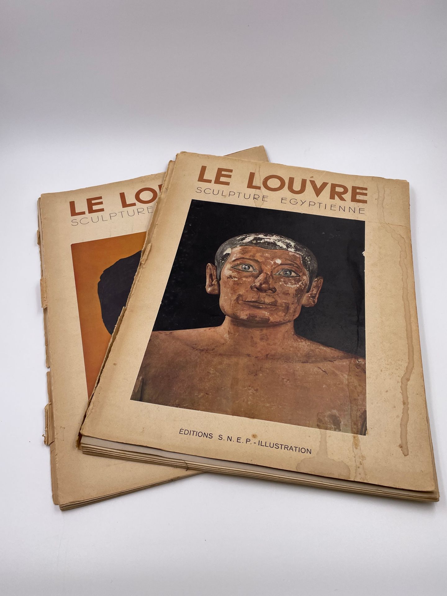 Null 2 Volumes : 
- "La Sculpture Égyptienne Au Musée du Louvre", Texte de Jacqu&hellip;