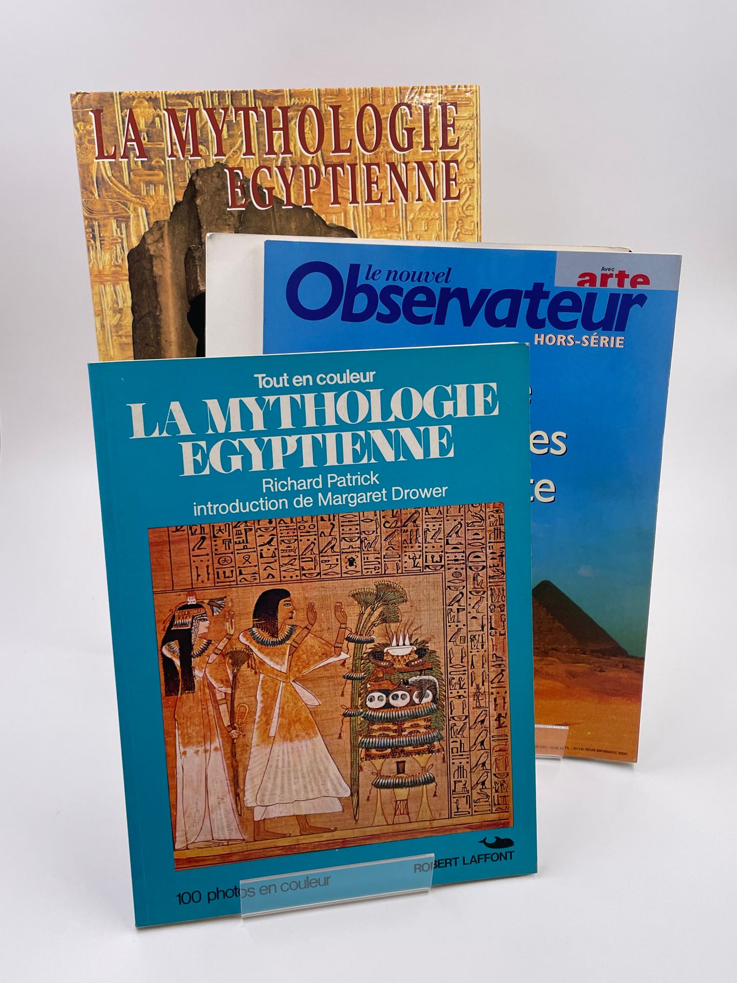 Null 3 Volumes : 
- "La Mythologie Égyptienne", Aude Gros de Beler, Préface de A&hellip;