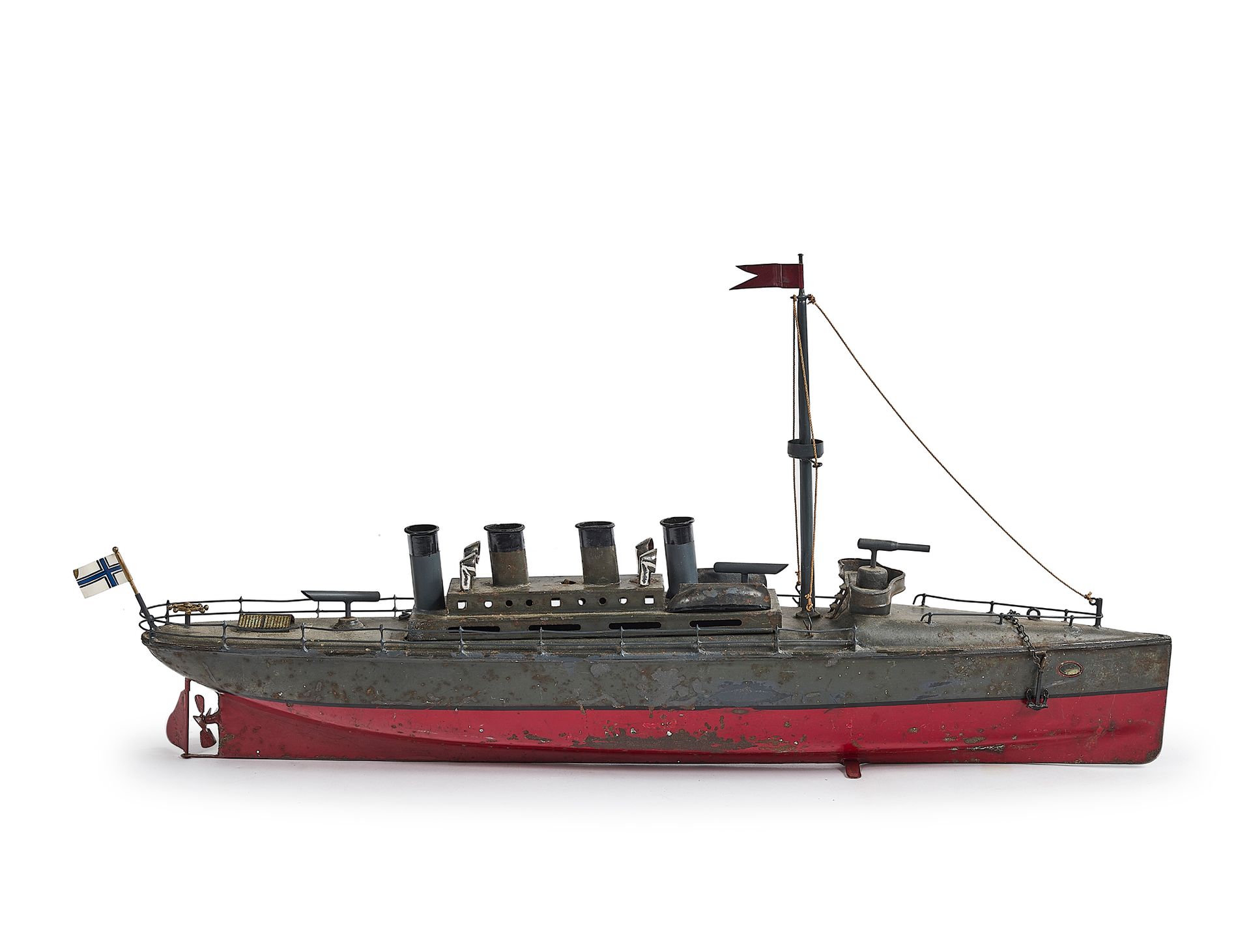 BING Bateau jouet torpilleur en fer peint, mécanisme d'horlogerie
Circa 1912
L. &hellip;