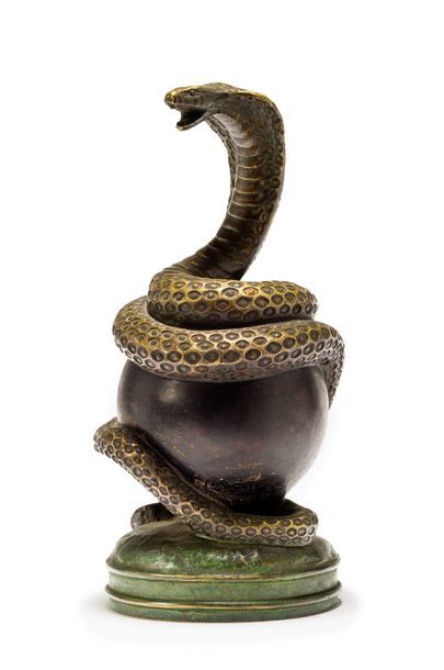 Jean DUNAND (1877-1942) «Cobra dressé»
Sculpture formant presse-papiers en bronz&hellip;