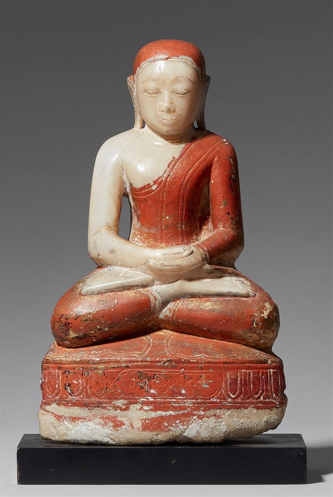 Null Buddha Shakyamuni. Alabaster. Birma, Shan-Staaten. 19. Jh.



Im Meditation&hellip;