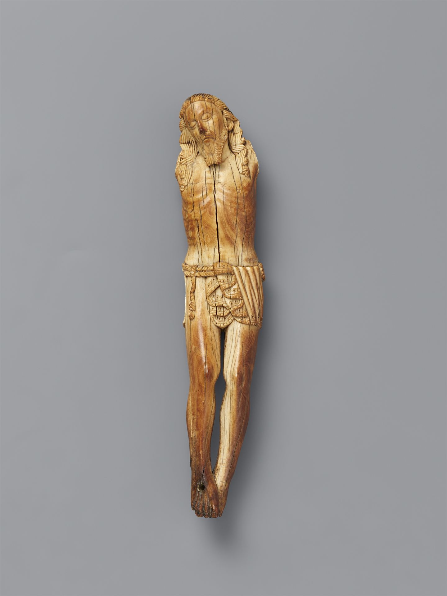 Null Indo-Portuguese fragment of the body of Christ. Ivory. India, Goa. Ca. 1680&hellip;
