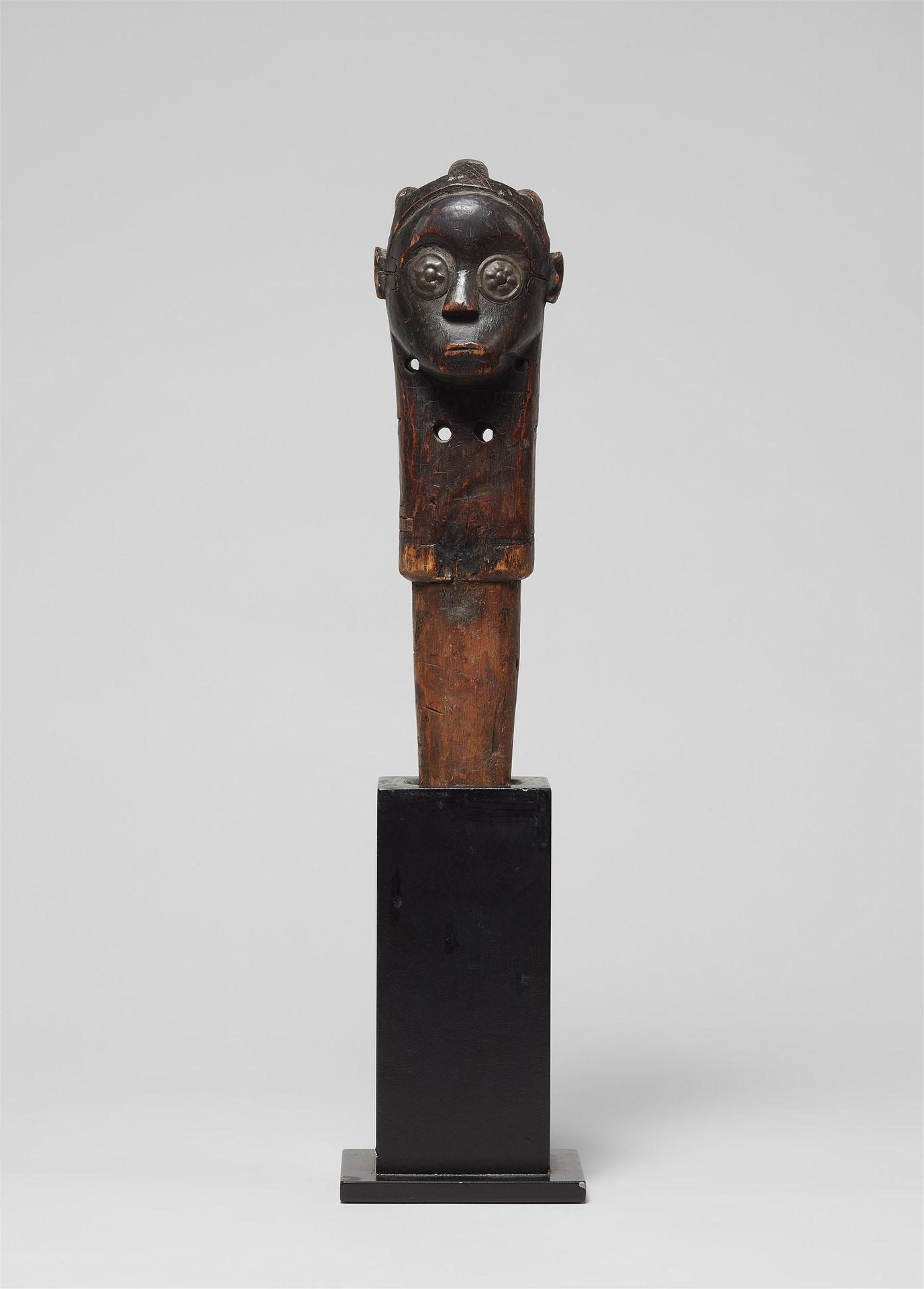 Null FANG RELIQUARY HEAD
Gabon

35.5 cm. High

Provenance
Sotheby’s, London, 28-&hellip;