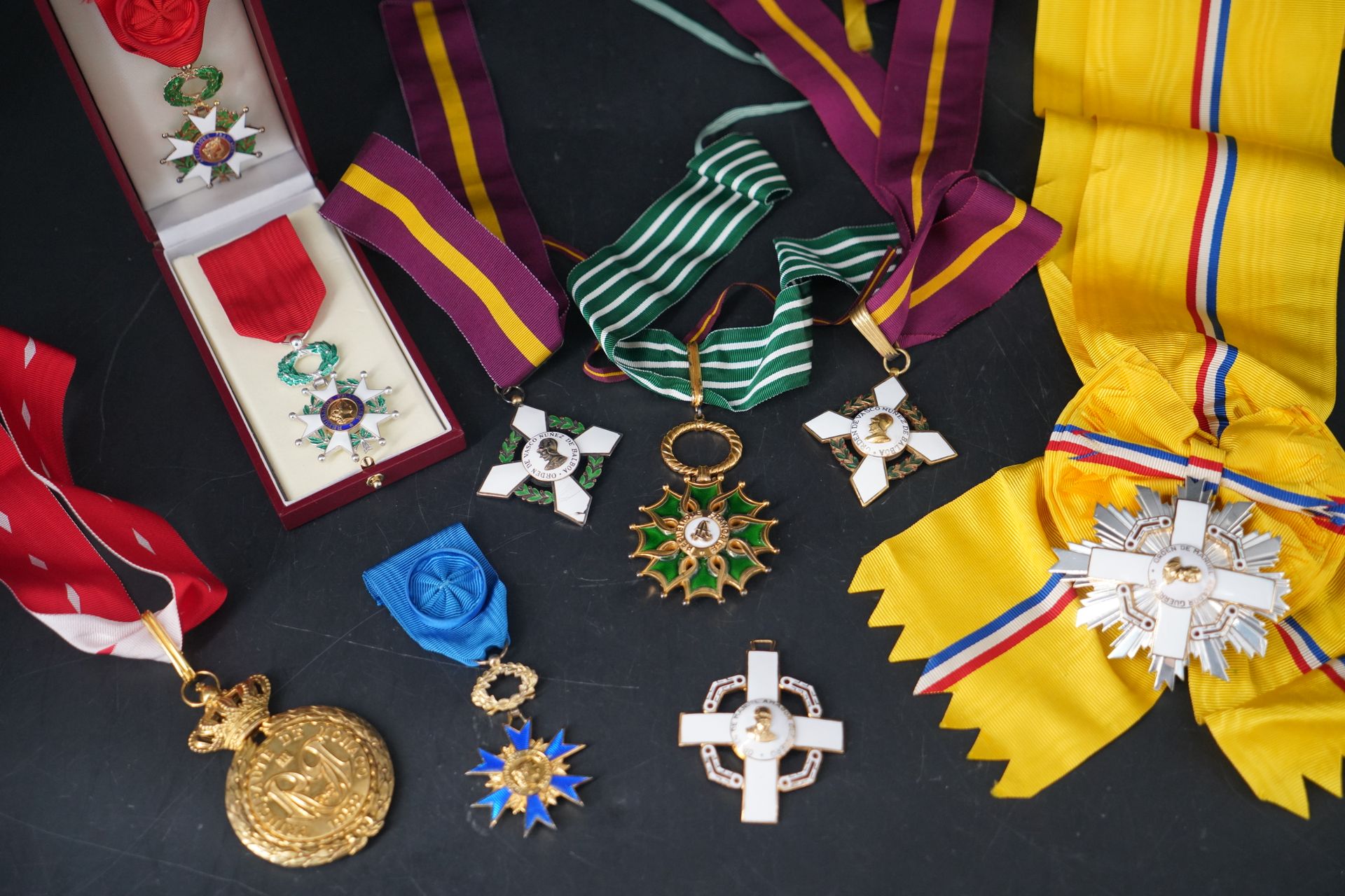 Null IMPORTANT MEETING OF MEDALS OF NATIONAL ORDERS . ORDRE NATIONAL DE LA LEGIO&hellip;