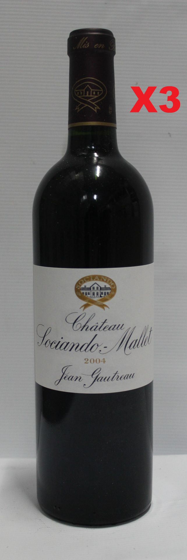 Null 3瓶75cl - Haut-Médoc - SOCIANDO MALLET酒庄 - 红葡萄酒 2004年

瓶子完美地保存在理想的温度下。