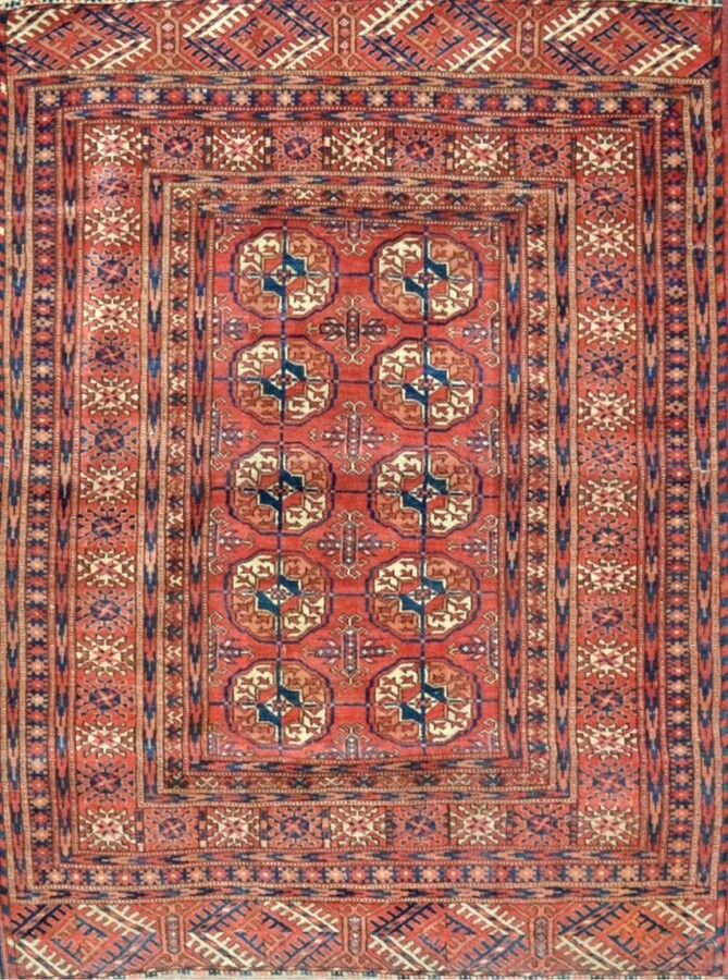 Null 前Tekke Bukhara（土库曼）19世纪末。

羊毛基础上的羊毛天鹅绒。

砖场上装饰着guhls（几何造型的大象腿）。

一般状况良好。

1&hellip;