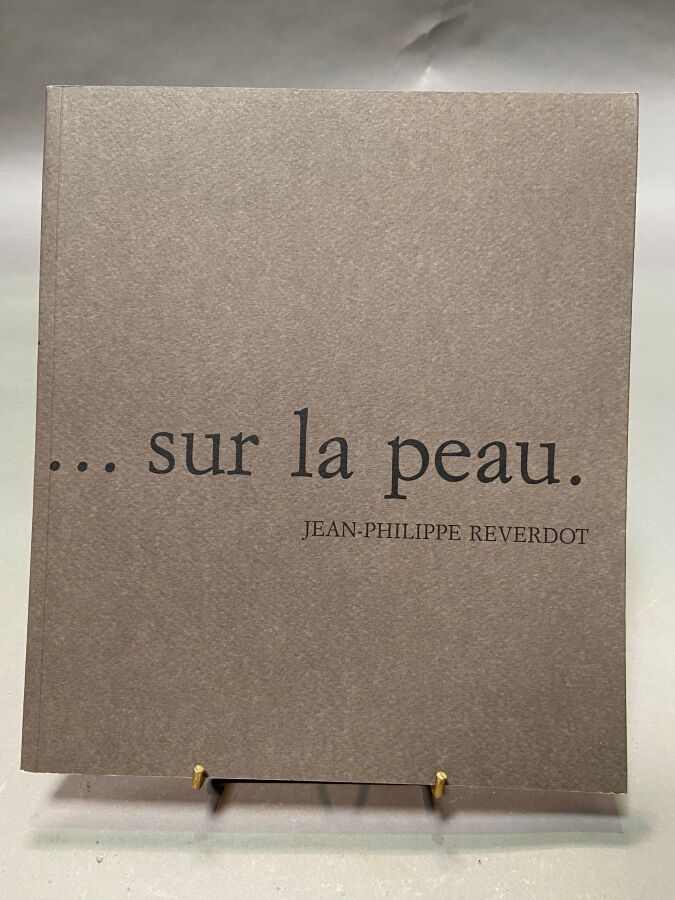 Null Jean-Philippe REVERDOT, "... Sur la peau". Marval, 1999, 39 pages, en sept &hellip;