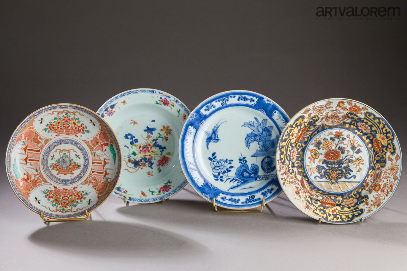 Null CHINE, Compagnie des Indes, XVIIIème siècle

Lot de quatre assiettes, une m&hellip;