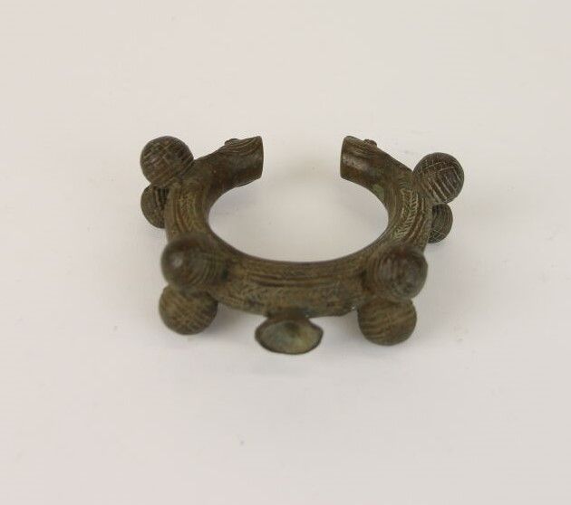 Null MALI oder COTE D'IVOIRE
Python-Armband aus ziselierter Bronze mit brauner P&hellip;