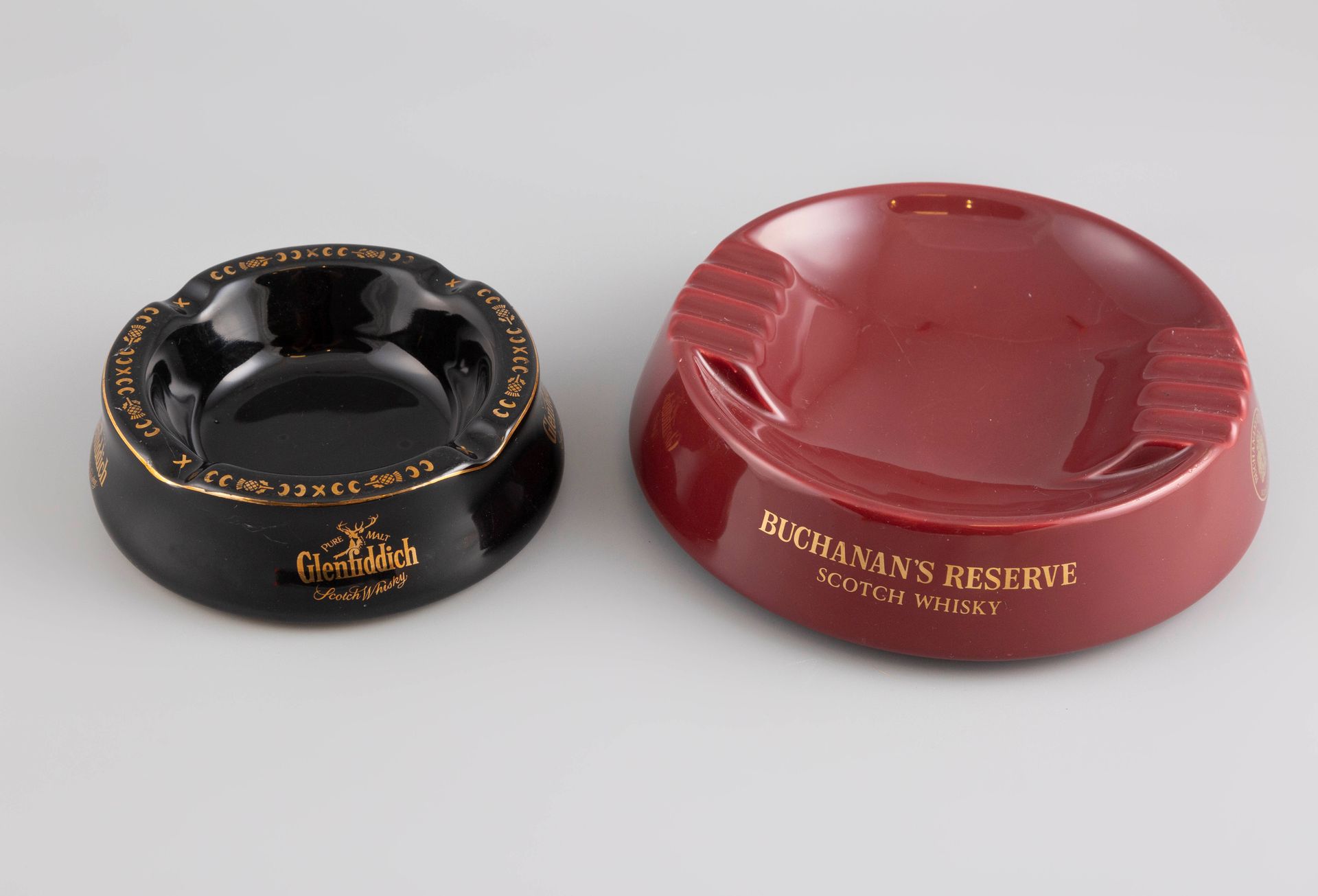 Null Set of 2 ceramic and glass ashtrays including GLENFIDDICH Scotch Whisky and&hellip;