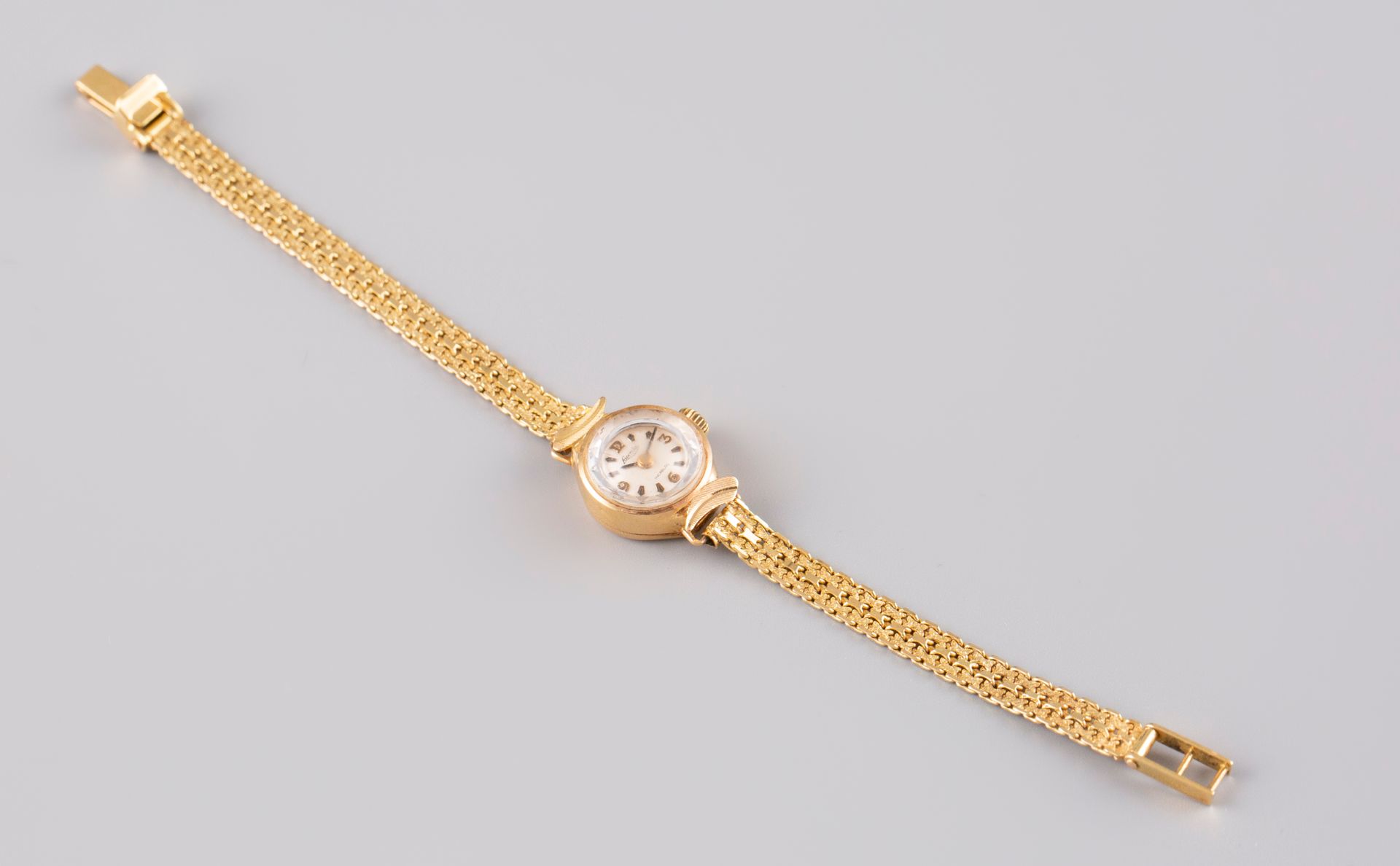 Null 拉科达（Lacorda）750度18K黄金女士腕表。出售时有一个额外的链接。按原样出售，手镯已换。PB: 14,4g