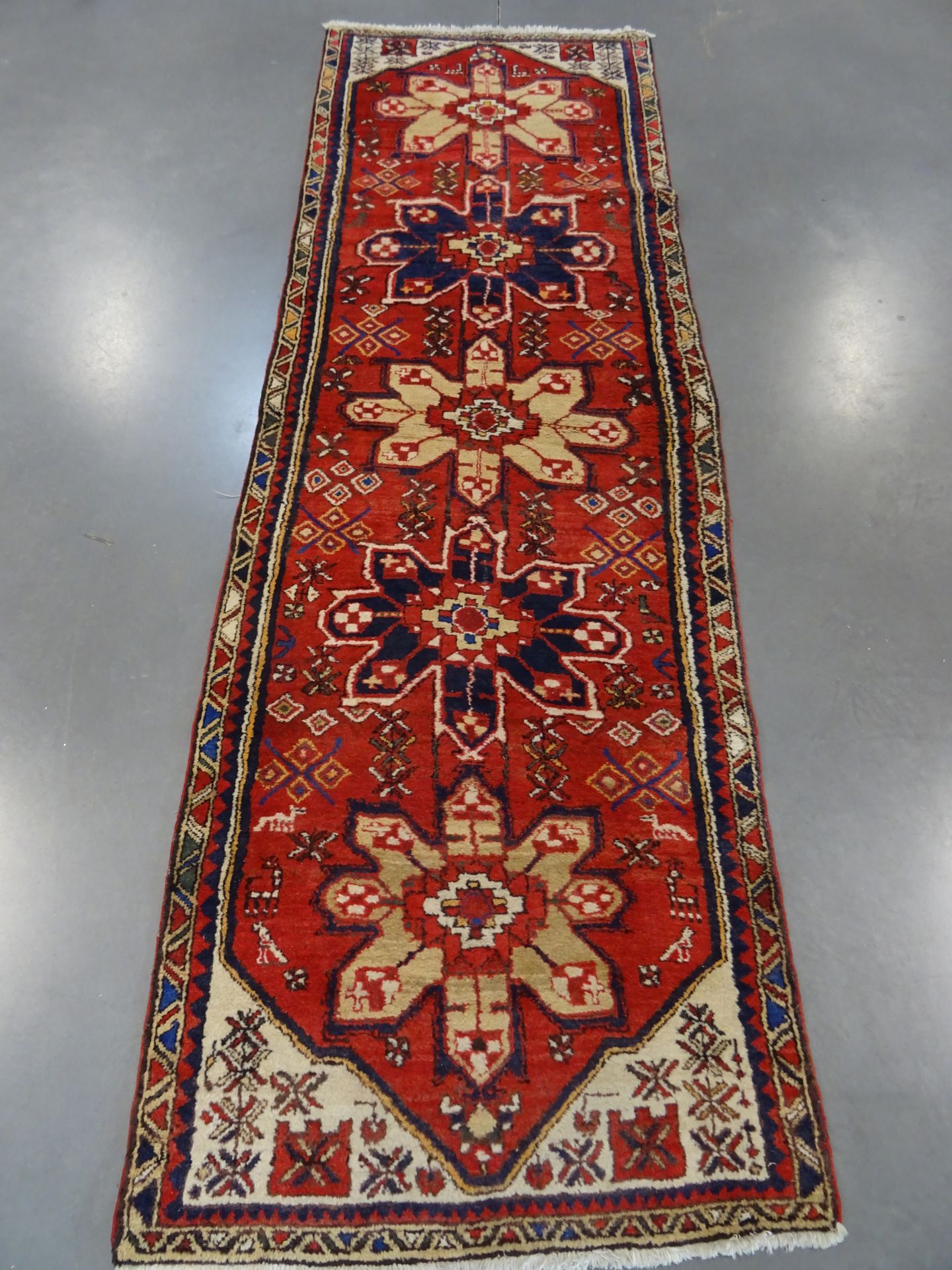 Null IRAN Bidjar : Tapis galerie en laine. Dimensions : 320x100 cm