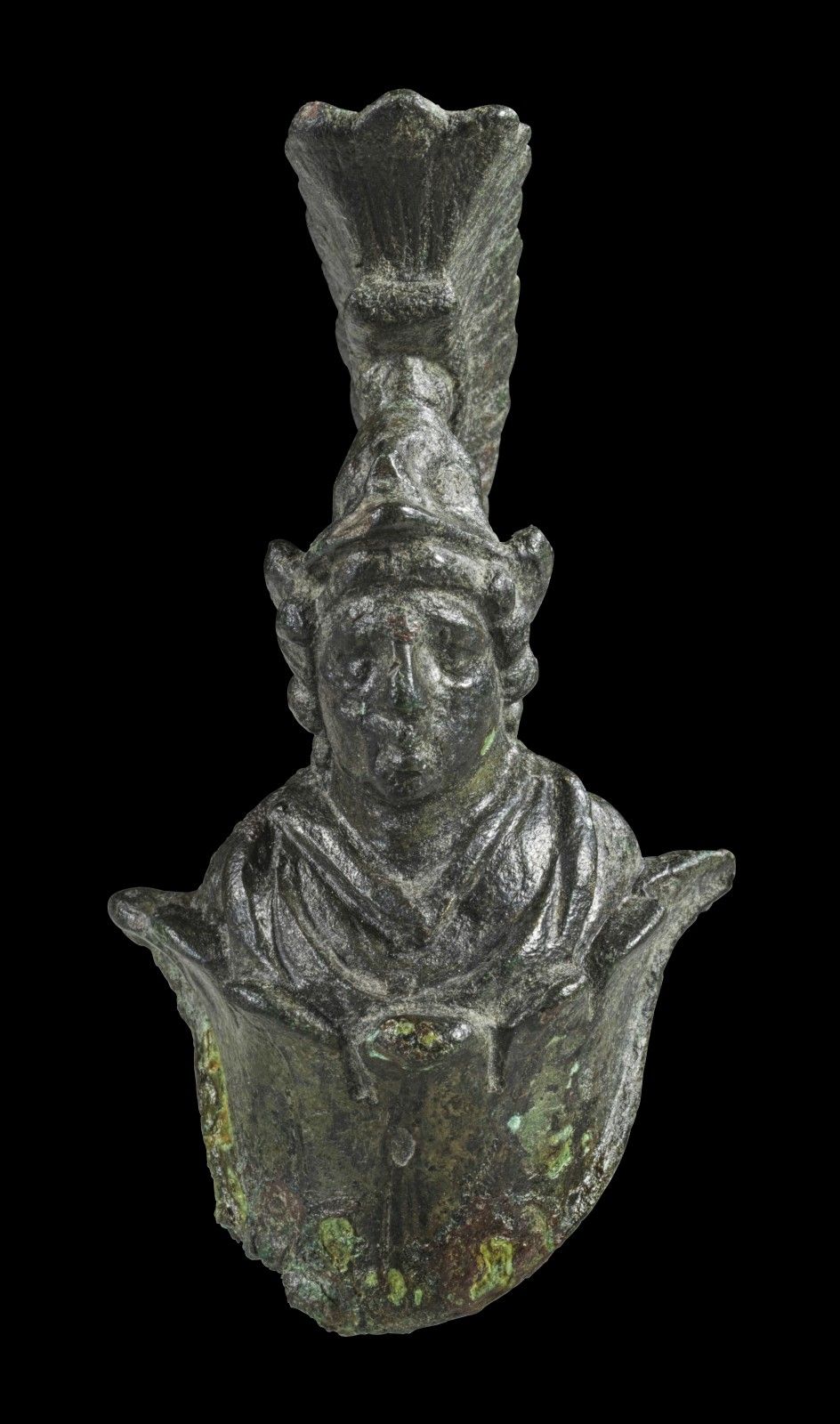 Behelmter. Coiffé d'un casque. Romain, 1er - 3e s. Ap. J.-C. H 8,1cm. Fonte creu&hellip;