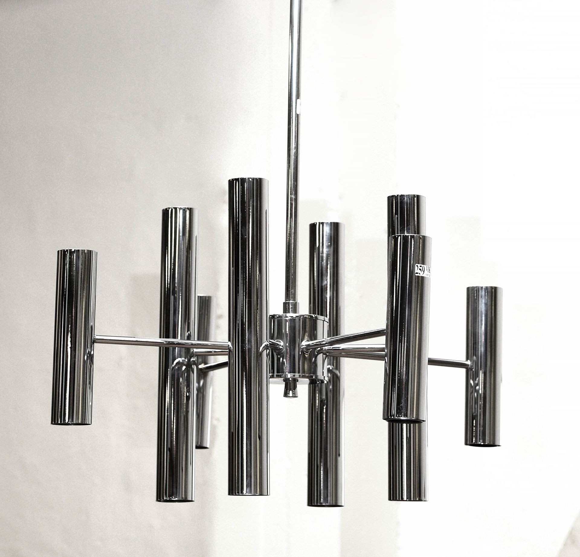 SCIOLARI Gaetano (XXème-XXIème) Chandelier in chromed steel with 16 lights on tw&hellip;