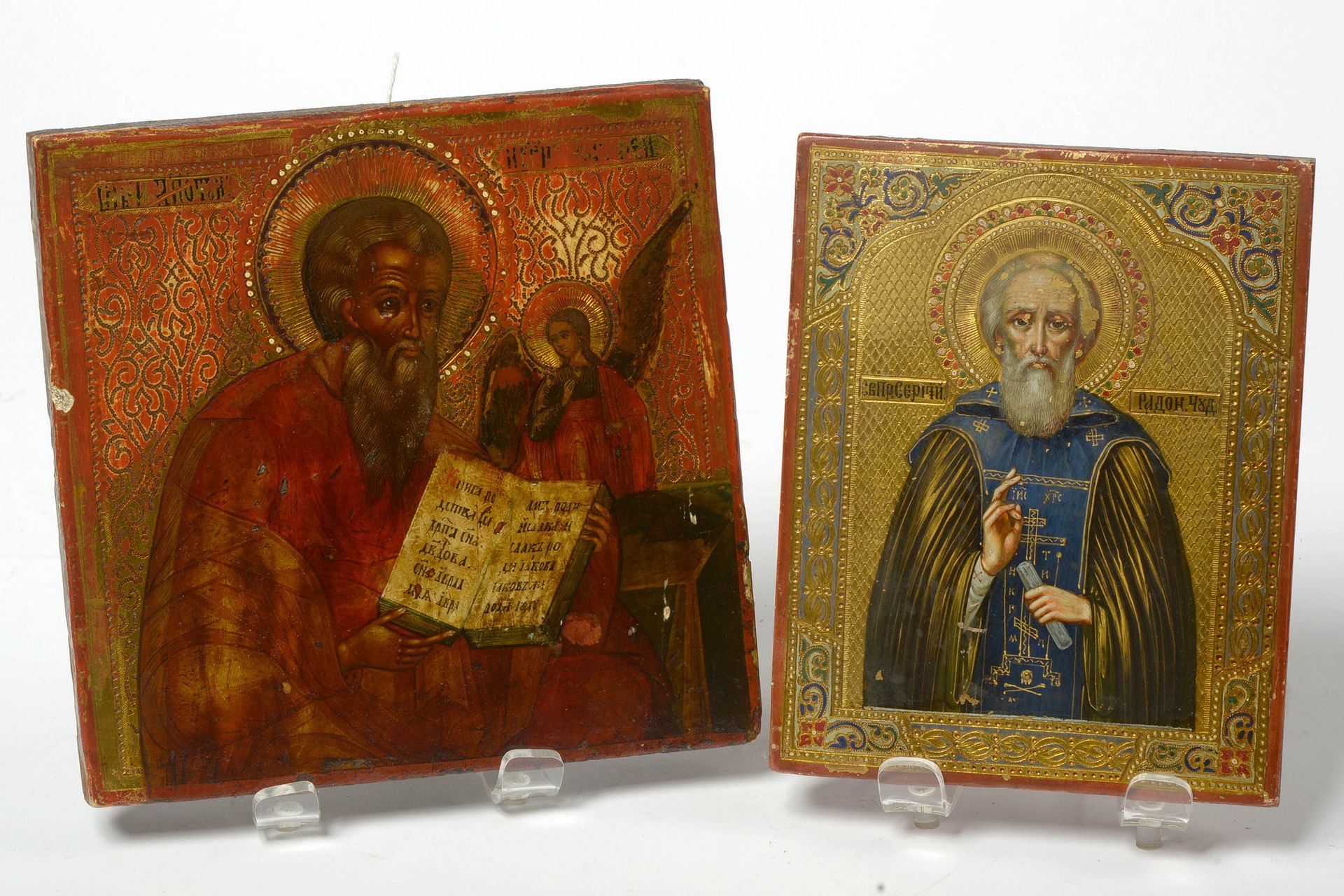 Null 两幅画在木头上的圣像，代表 "圣约翰 "和 "斯维尔的圣亚历山大"（？俄罗斯的工作。年代：19世纪。(*).尺寸：+/-19x19厘米和17,8x14&hellip;