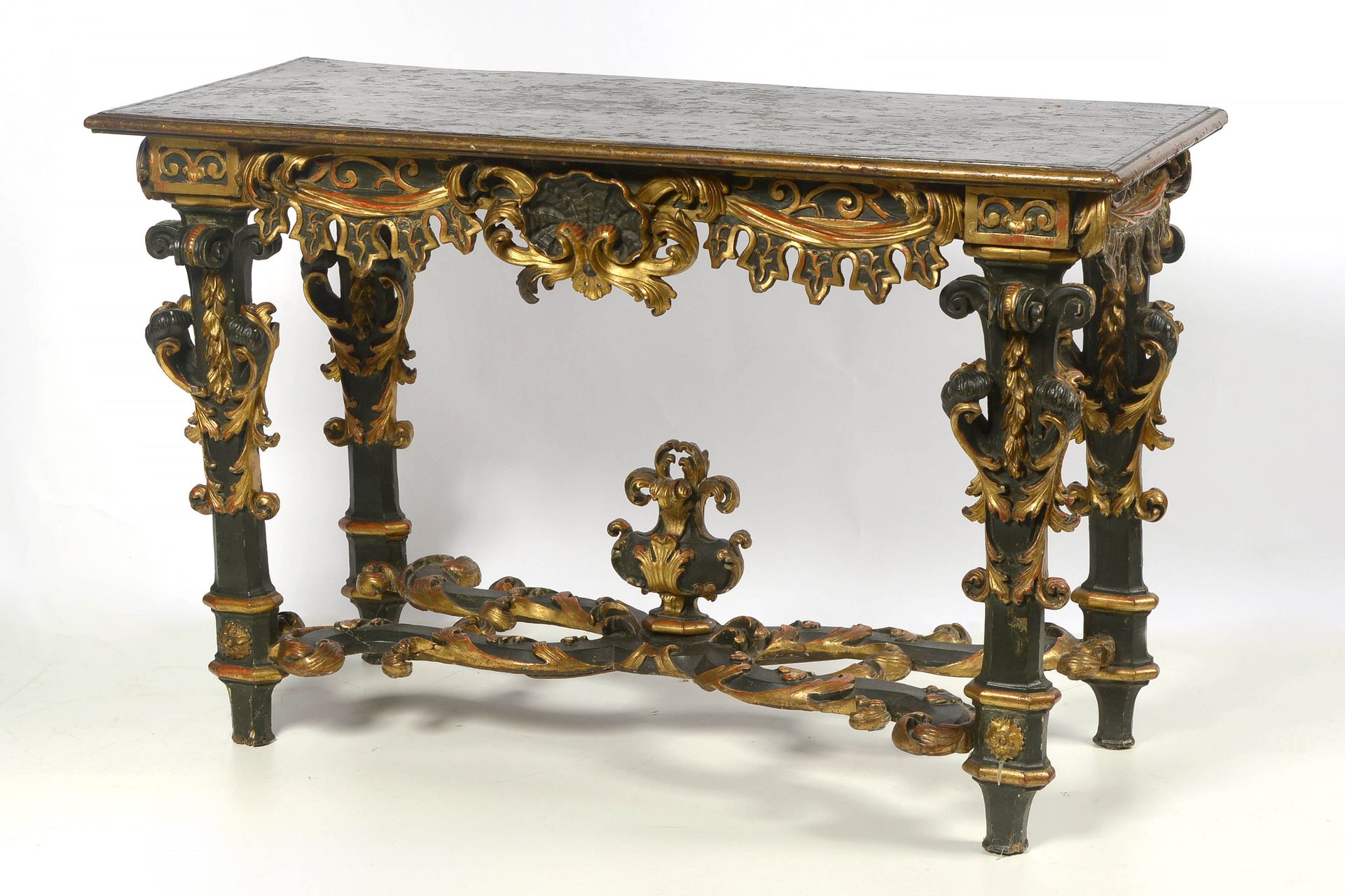 Null Console d'applique baroque en bois sculpté, polychromé et doré munie d'une &hellip;