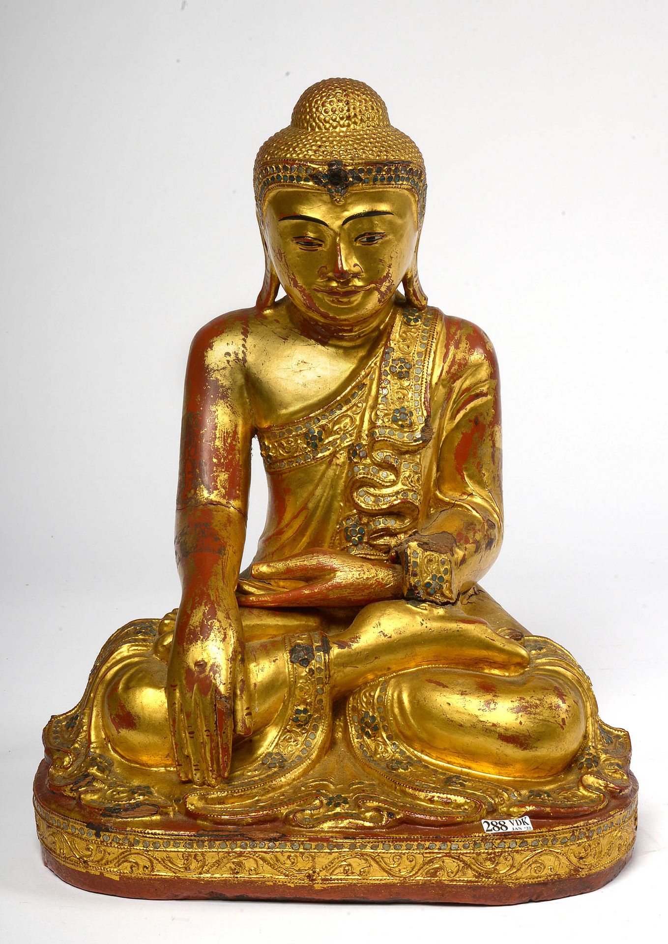 Null Large "Seated Buddha" in red and gold lacquered wood set with colored glass&hellip;