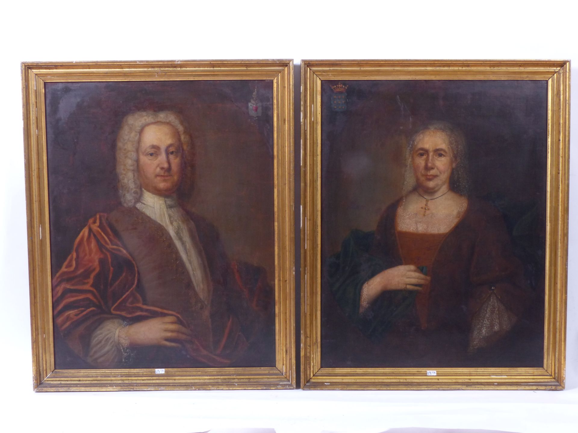 Null Paire de "Portraits" XVIIIème de M. De Froimont (1685-1744) bisaïeul de Mme&hellip;