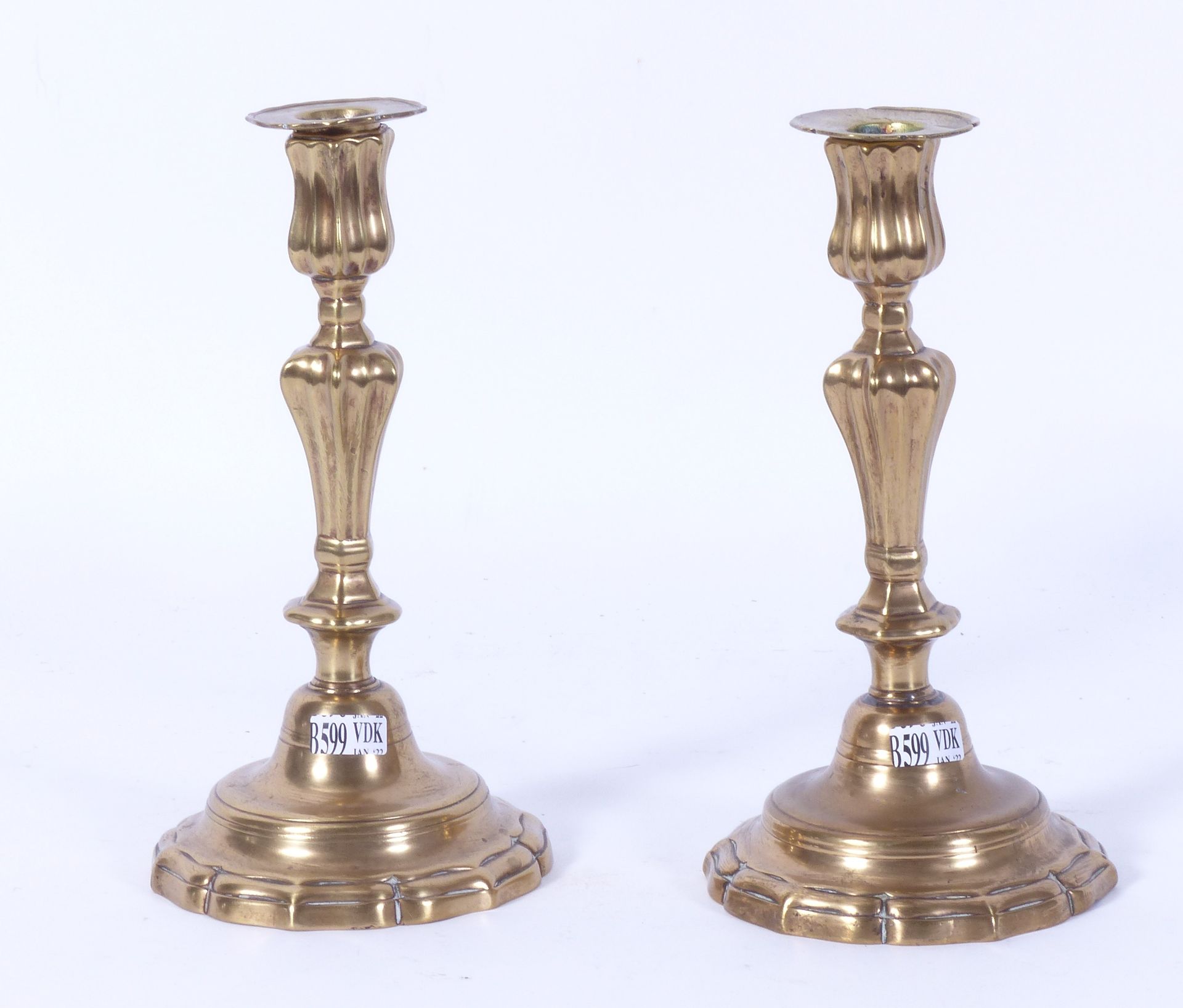 Null Pair of brass torches. French work. Period : Louis XVI. Provenance castle o&hellip;